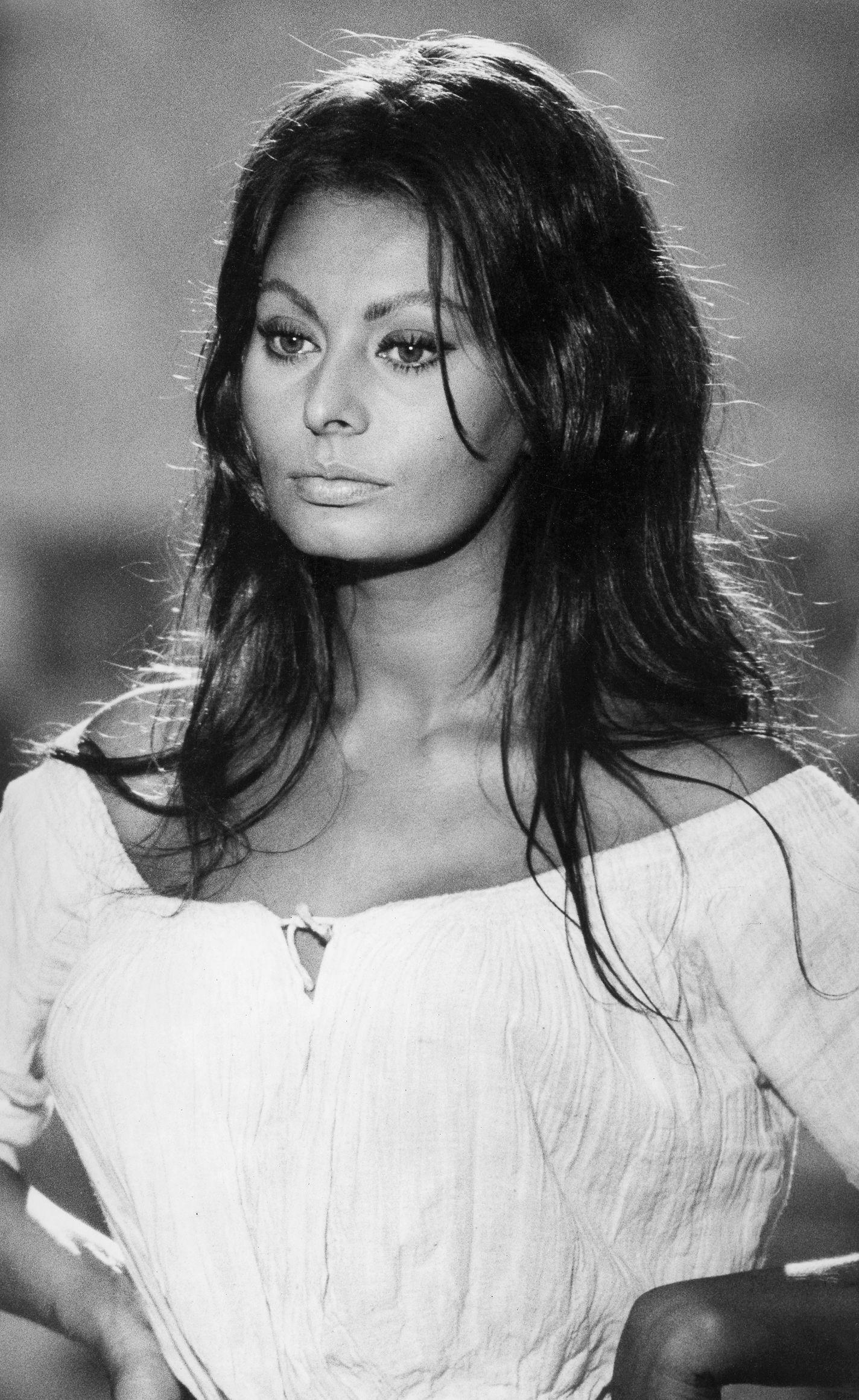 1424 x 2321 · 2020 kB ·, Sophia Loren