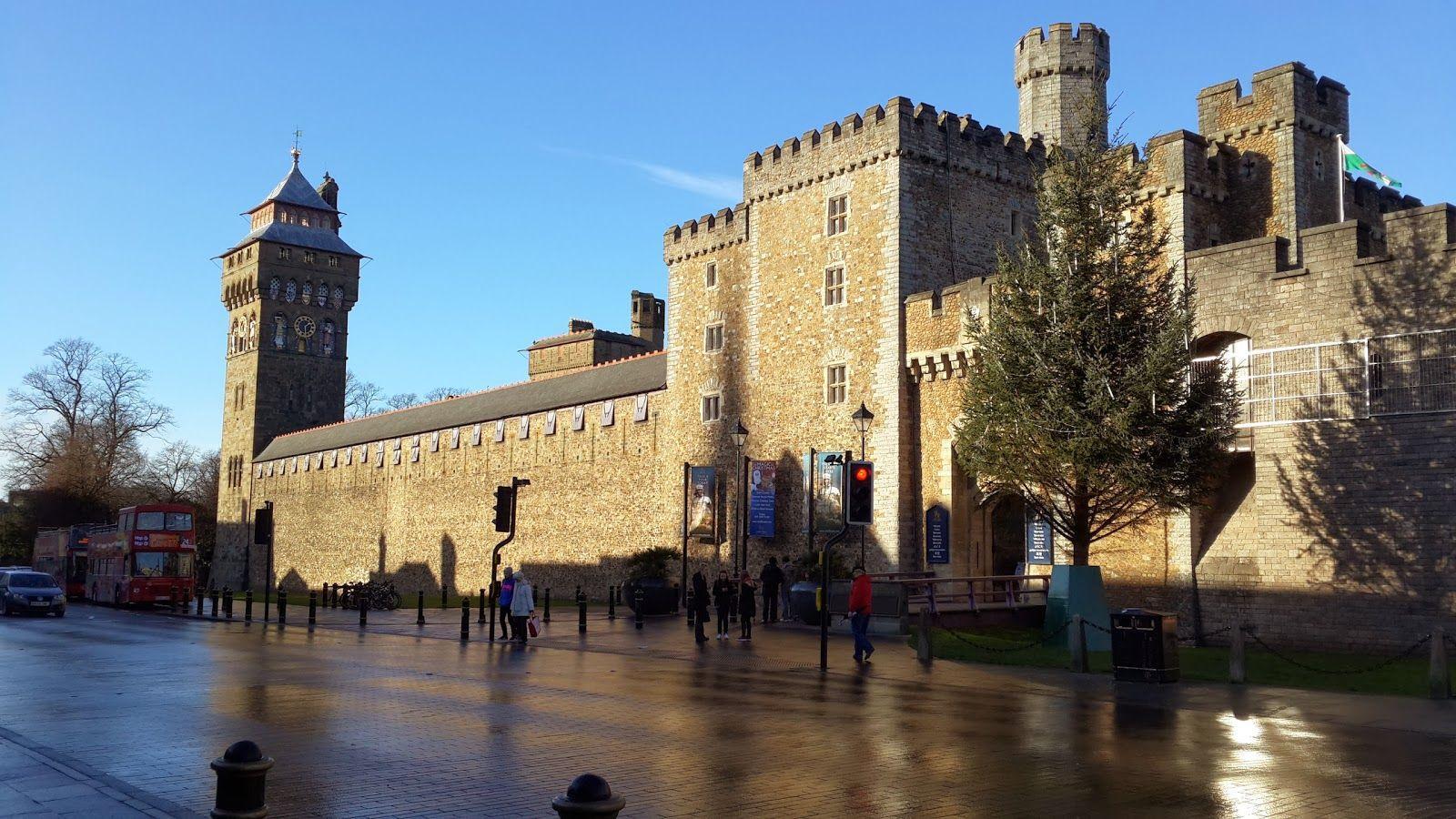 Cardiff Castle United Kingdom Wallpapers