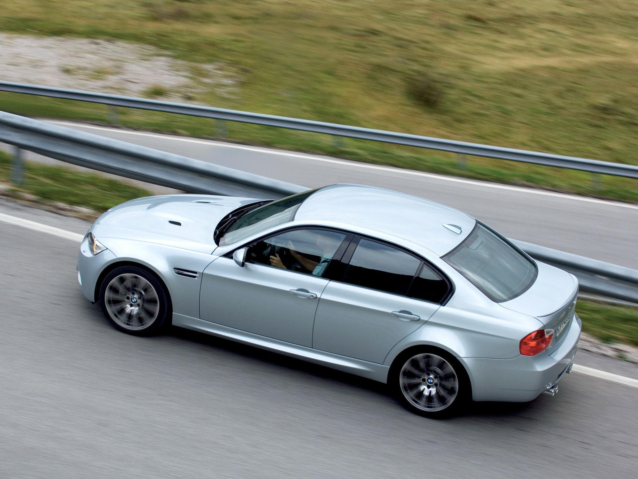 BMW M3 E90