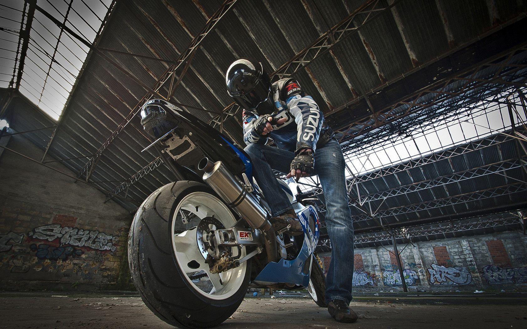 Suzuki GSXR wallpapers #