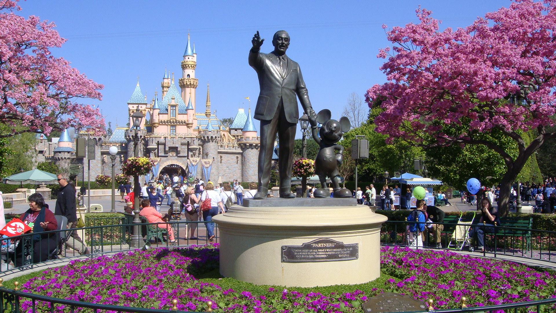 disneyland hd free wallpapers for desktop