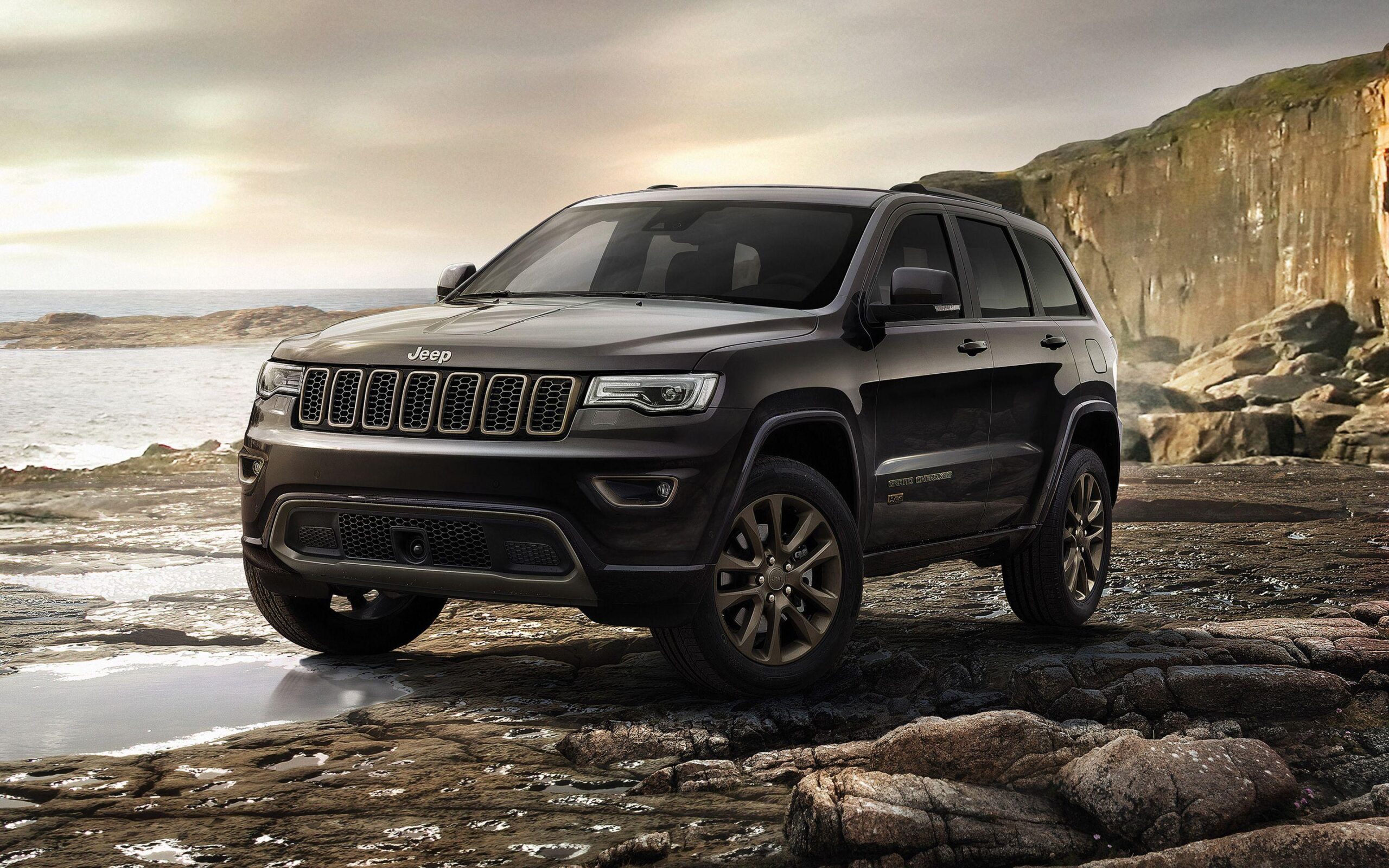 2016 Jeep Grand Cherokee 75th Anniversary Wallpapers