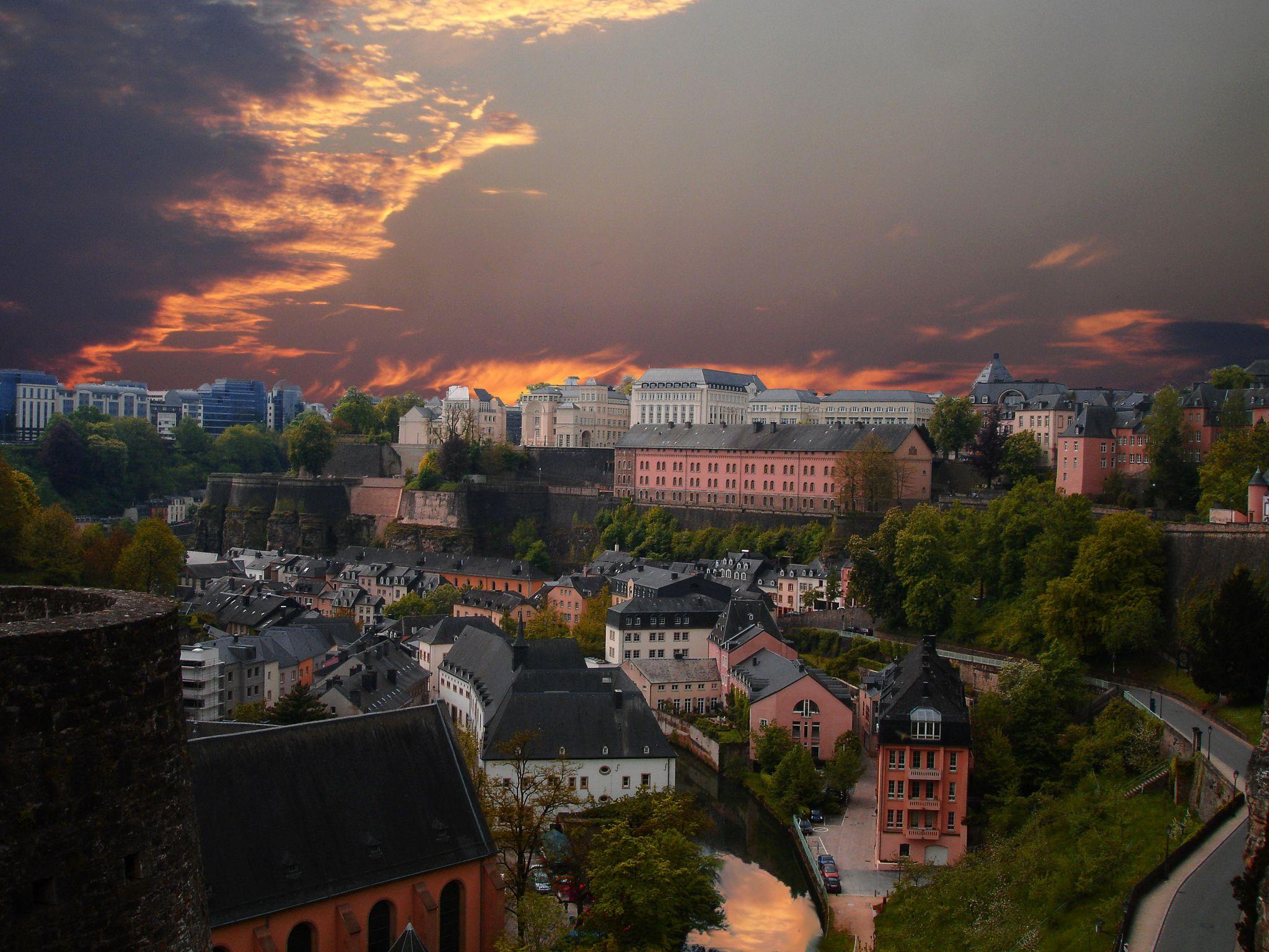 Photo Luxembourg Grund Sky Roads Cities Building