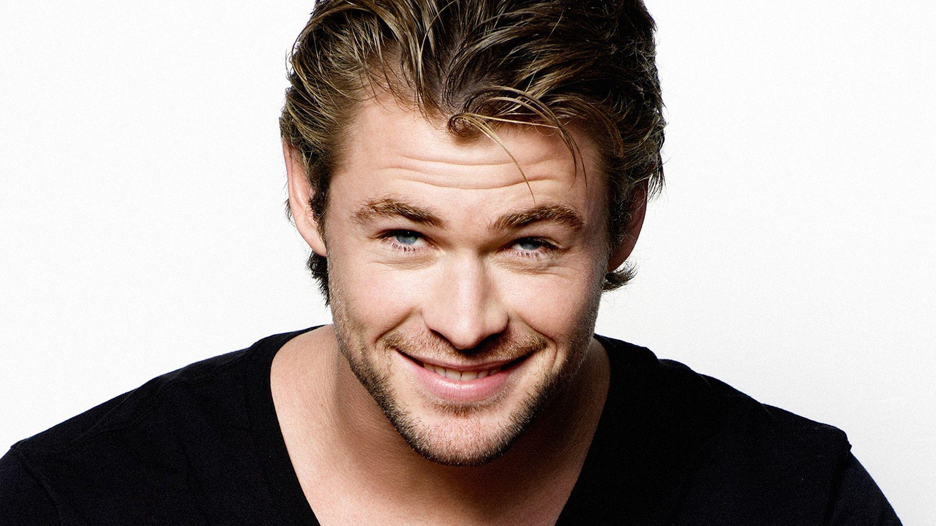 chris hemsworth wallpapers HD