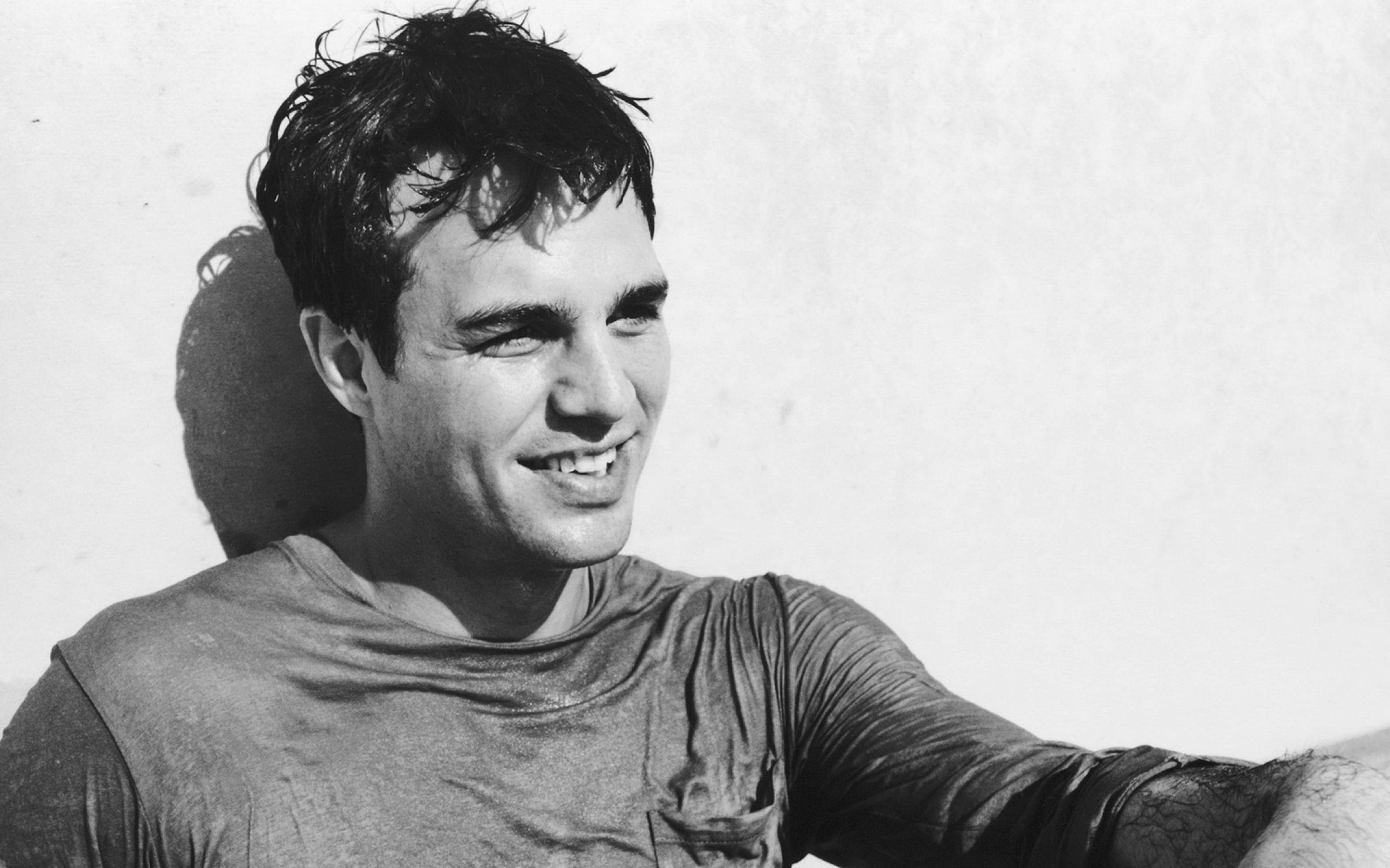 Monochrome Mark Ruffalo Wallpaper Backgrounds 56124