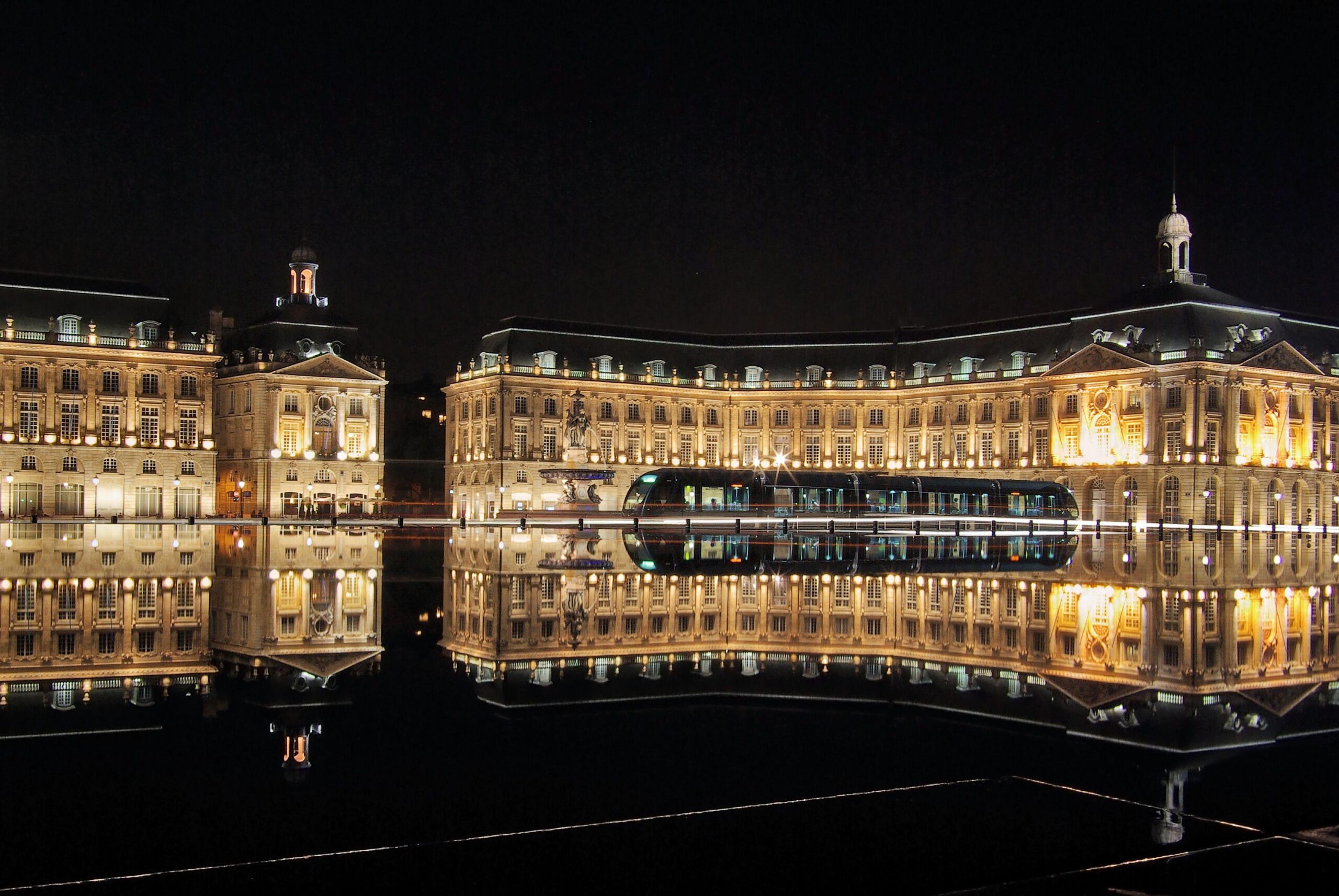 Night Lights in Bordeaux, France wallpapers and image