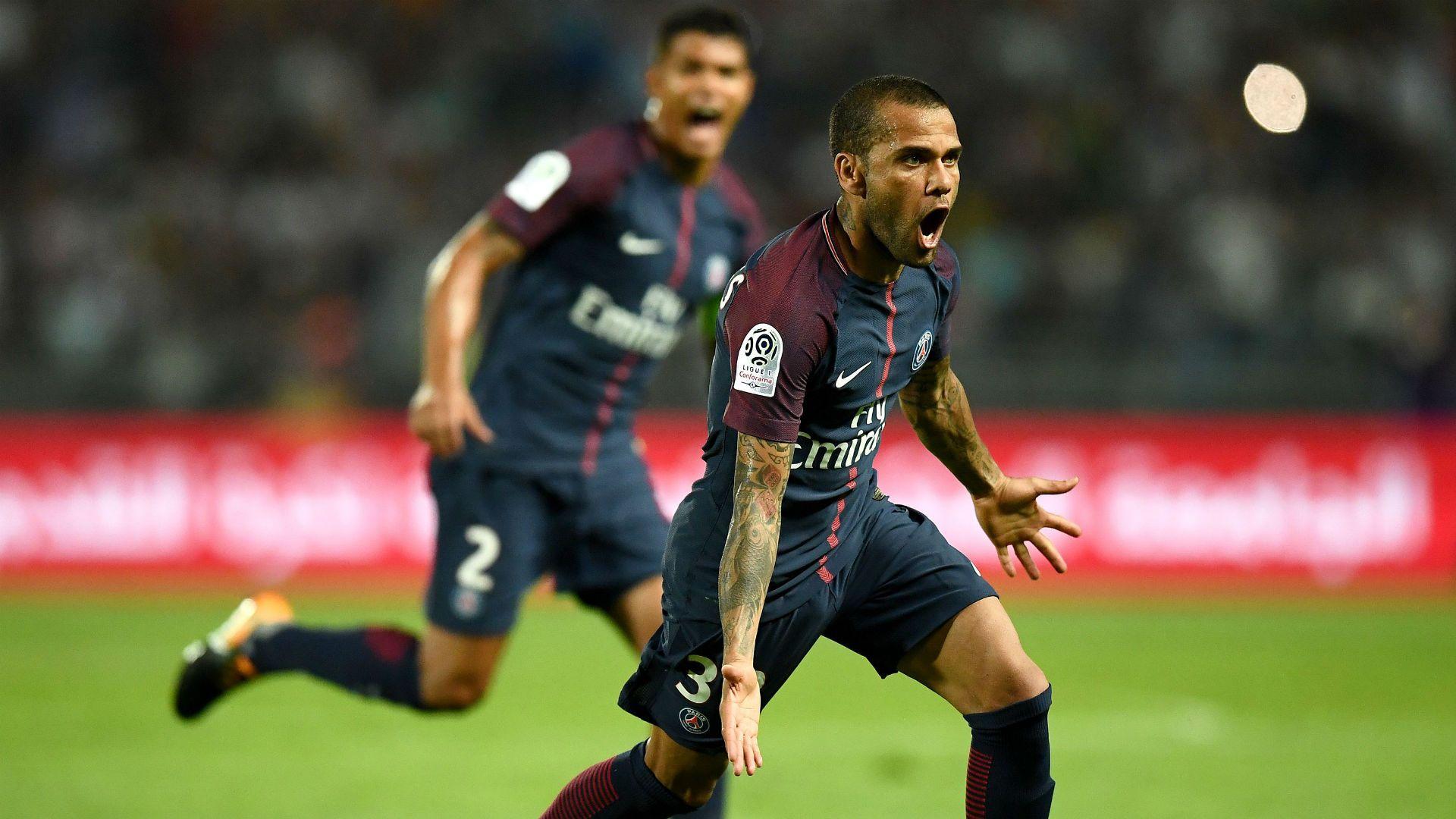 Transfer news: Dani Alves credits those who talked him away from