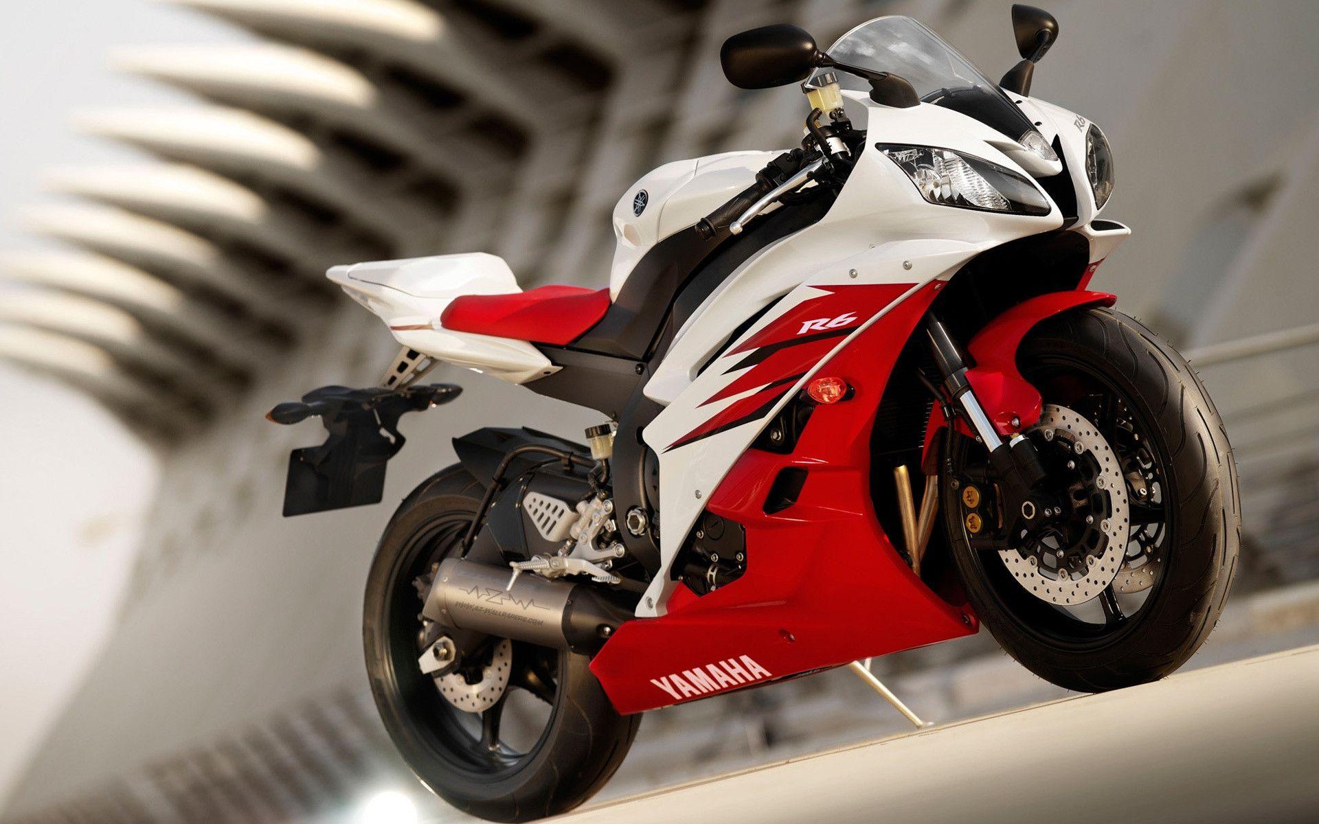 Yamaha R6 Wallpapers