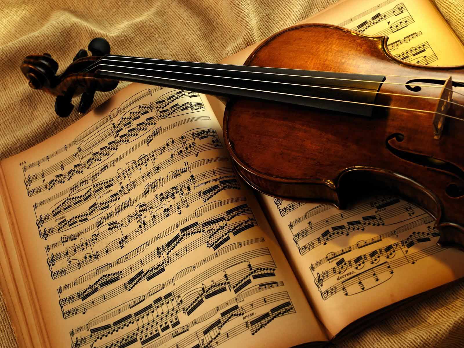 Best 35 Musical Instrument Wallpapers to Go with