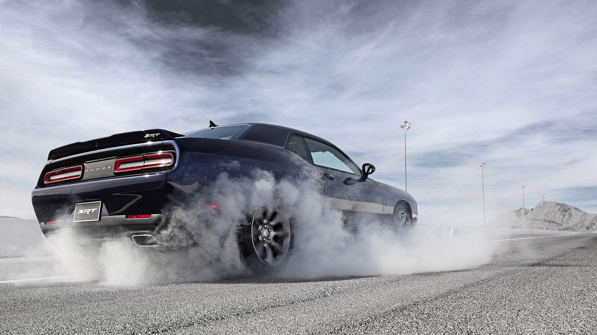 2015 Dodge Challenger SRT Hellcat Wallpapers & HD Image