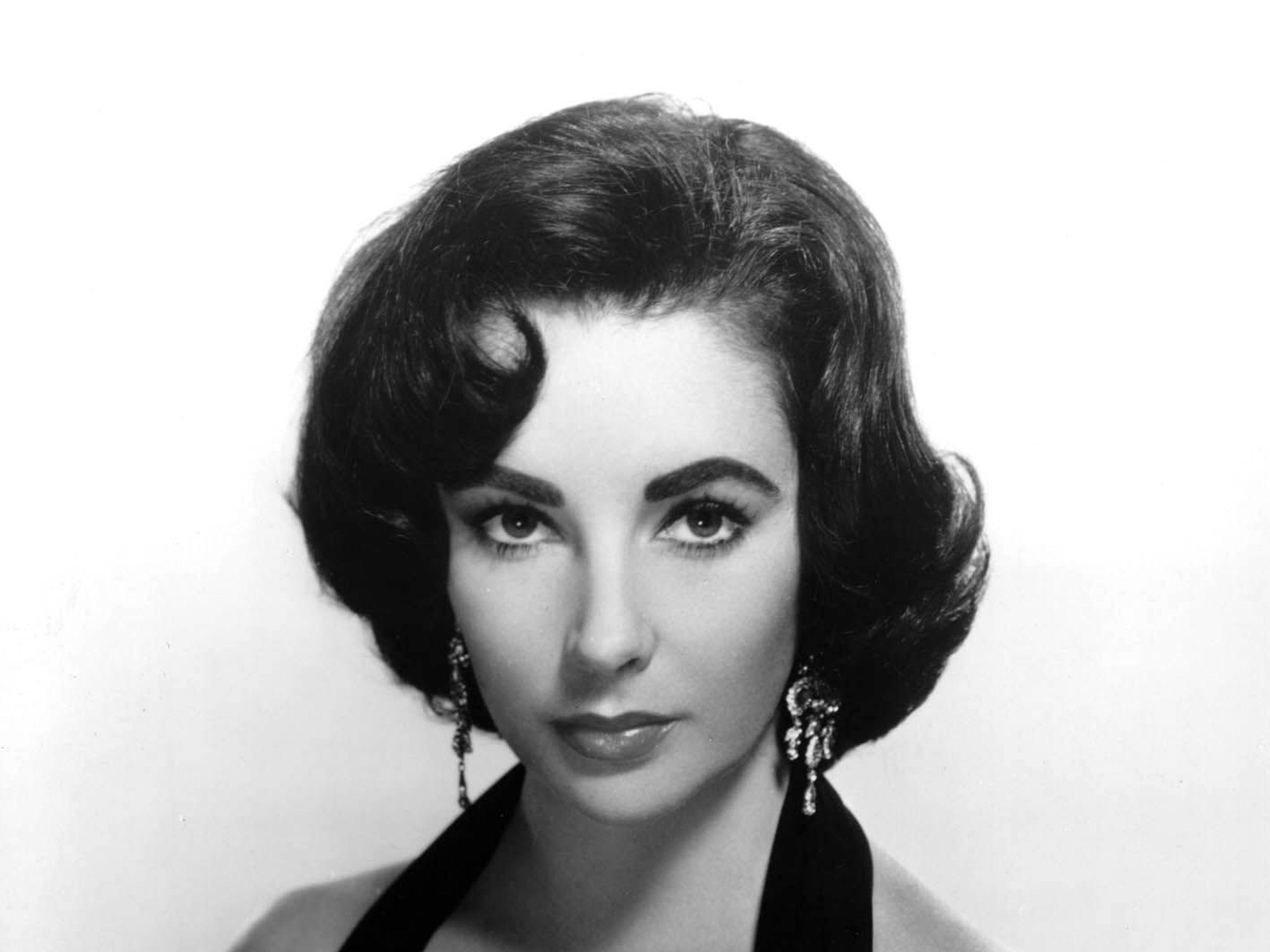 Elizabeth Taylor wallpapers