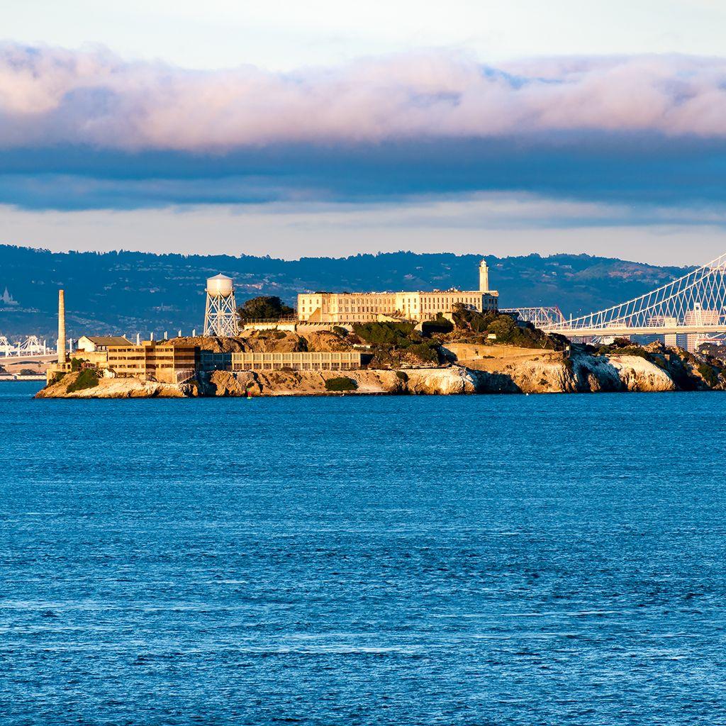 InterfaceLIFT Wallpaper: Alcatraz Island