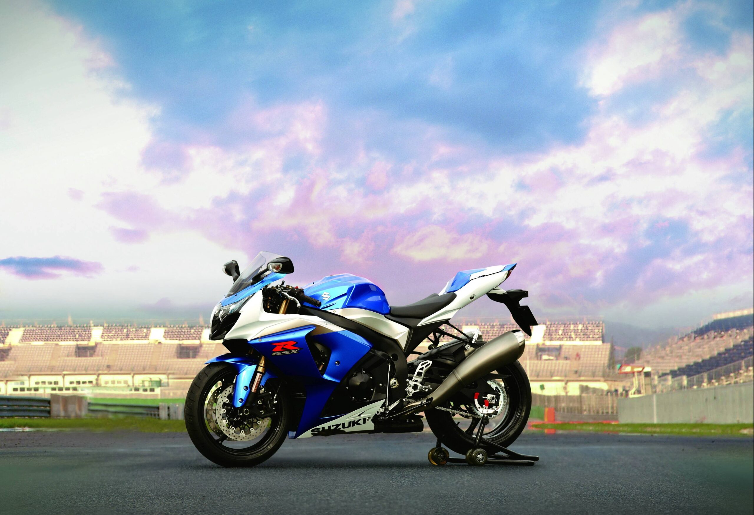 Image For > 2014 Suzuki Gsxr 1000 Wallpapers