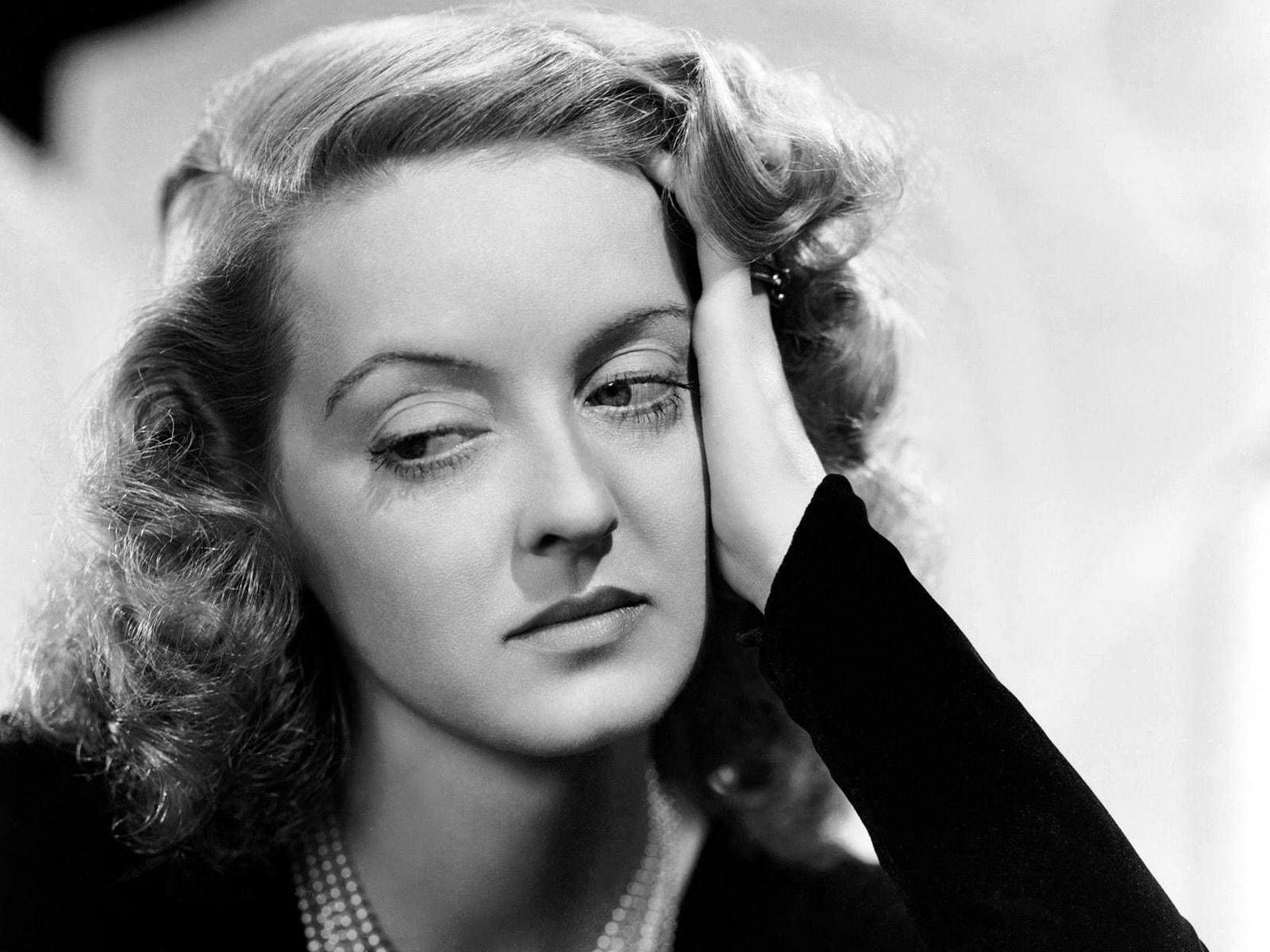 Bette Davis Wallpapers 1