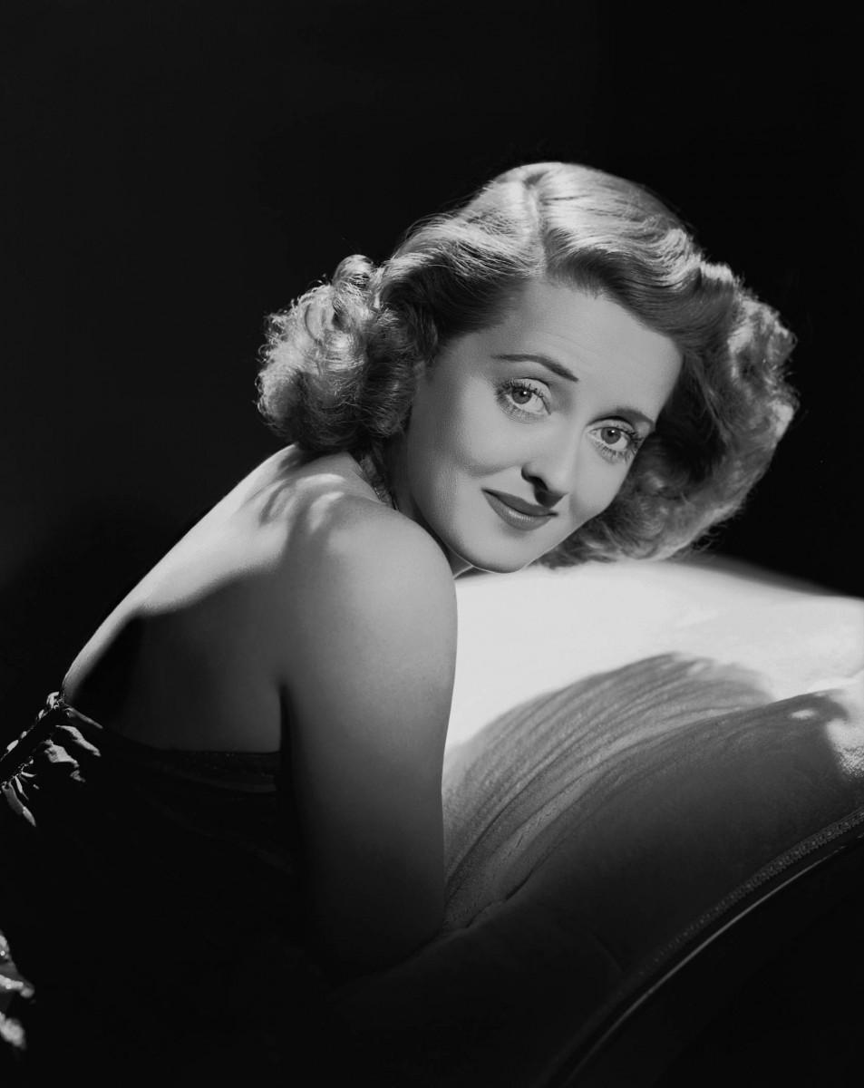 Bette Davis photo 35 of 79 pics, wallpapers