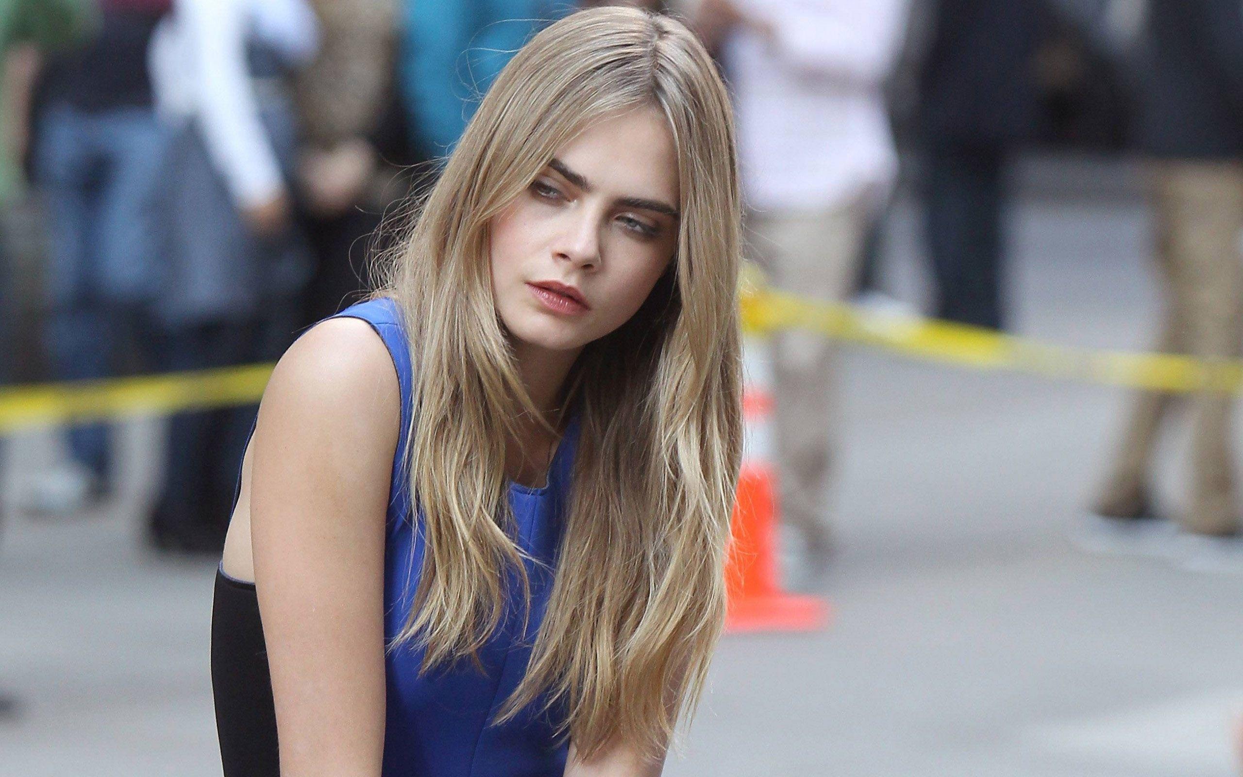 Cara Delevingne Wallpapers 8000