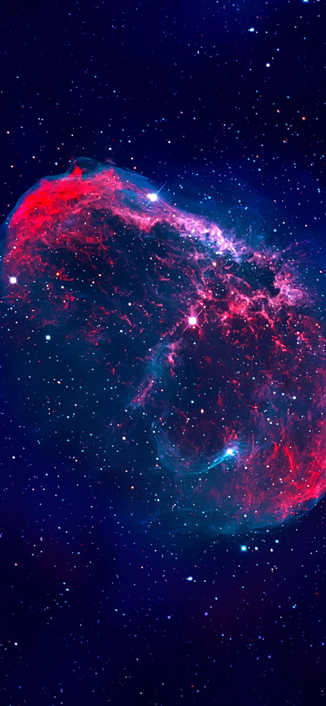 Download wallpaper: The Crescent nebula