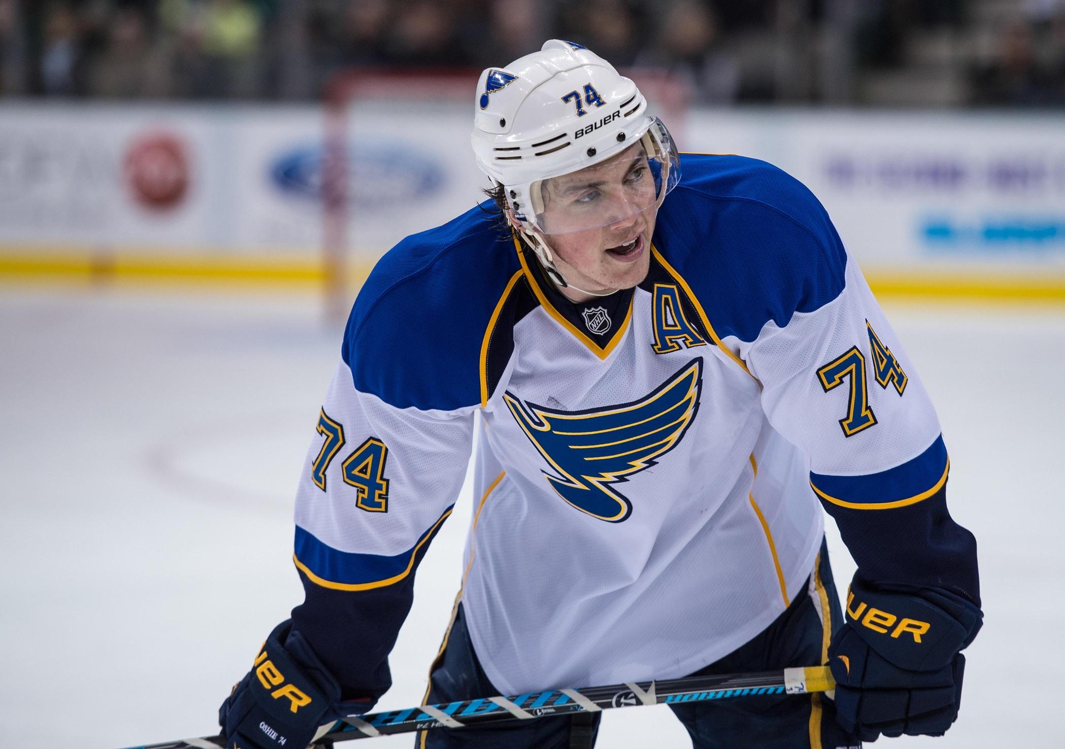 Oshie Does It Again Lifts Blues to Win over Wild