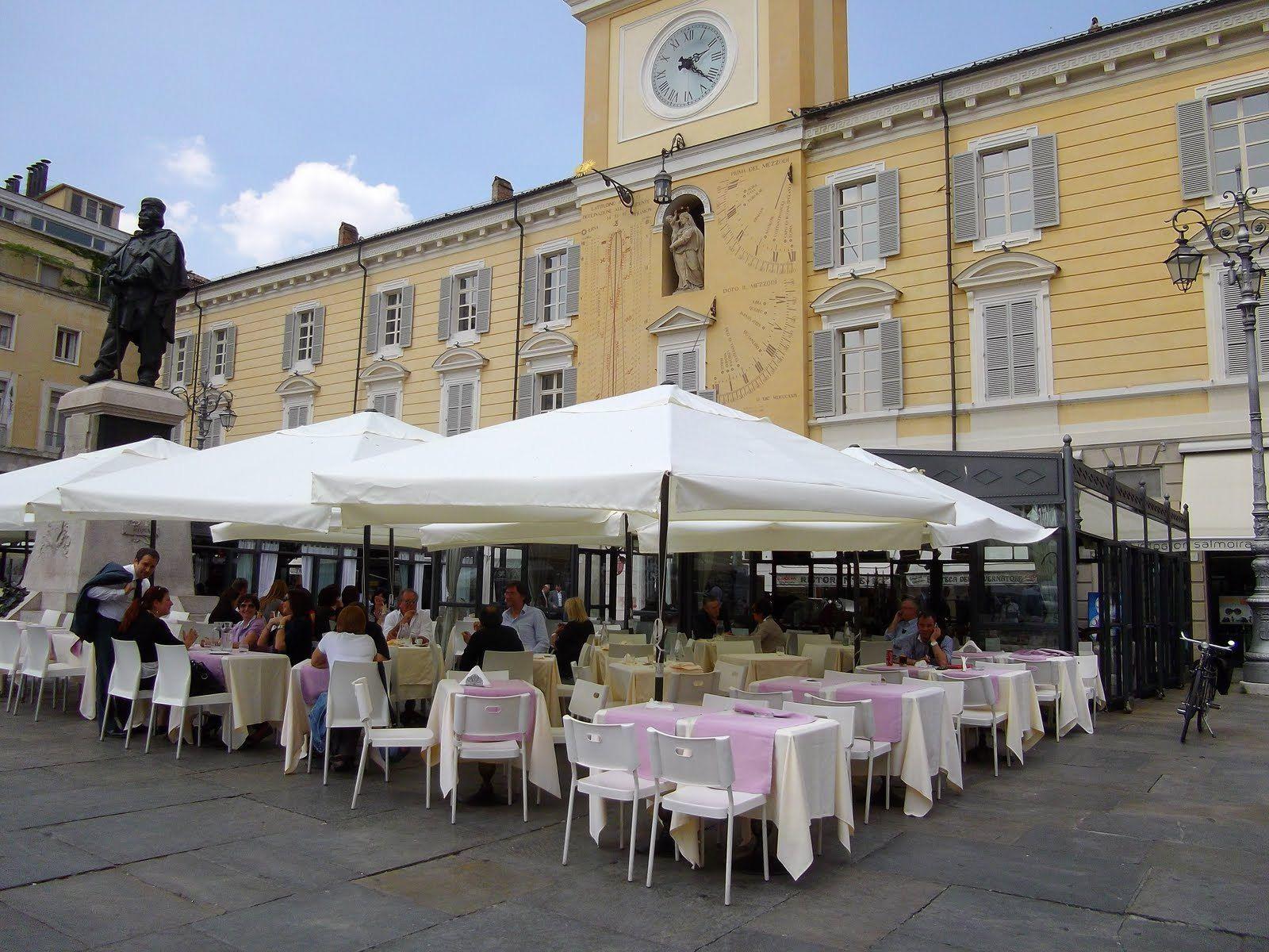 Street cafe in Parma, Italy wallpapers and image