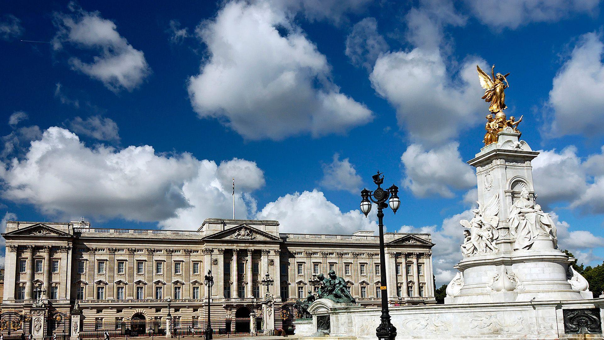 Buckingham Palace Wallpapers