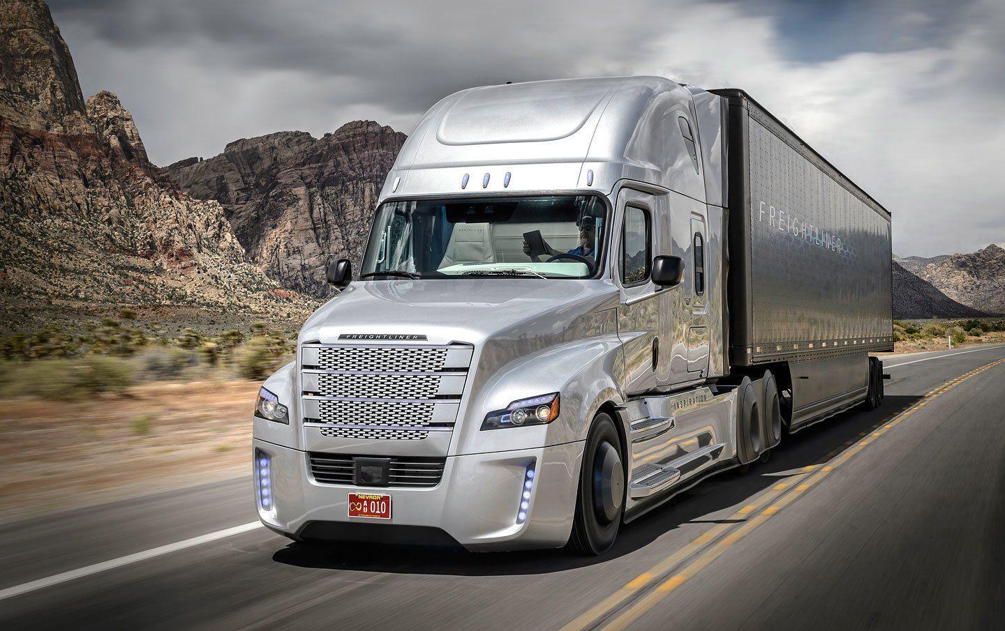 34 Freightliner HD Wallpapers