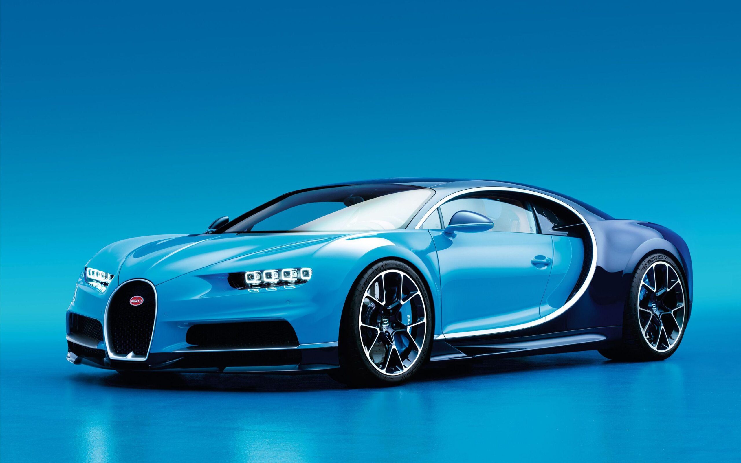 2017 Bugatti Chiron Wallpapers