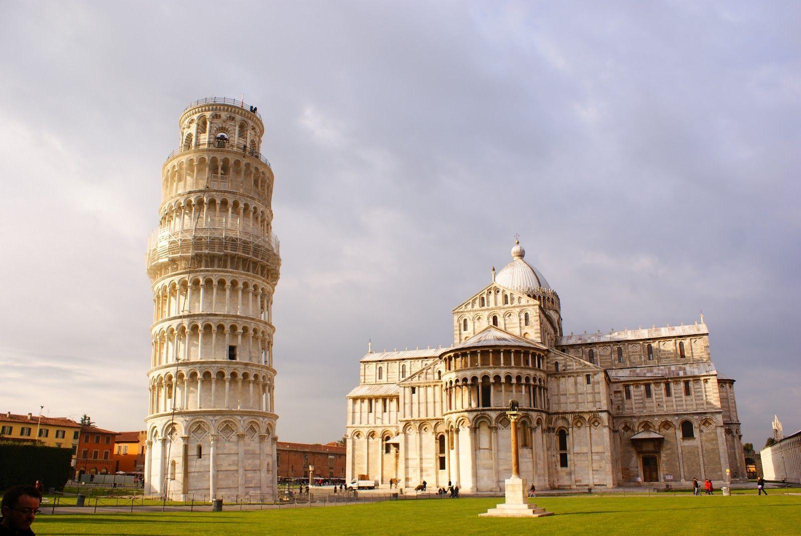 Visitor For Travel: Amazing Leaning Tower of Pisa, Italy HD Wallpapers