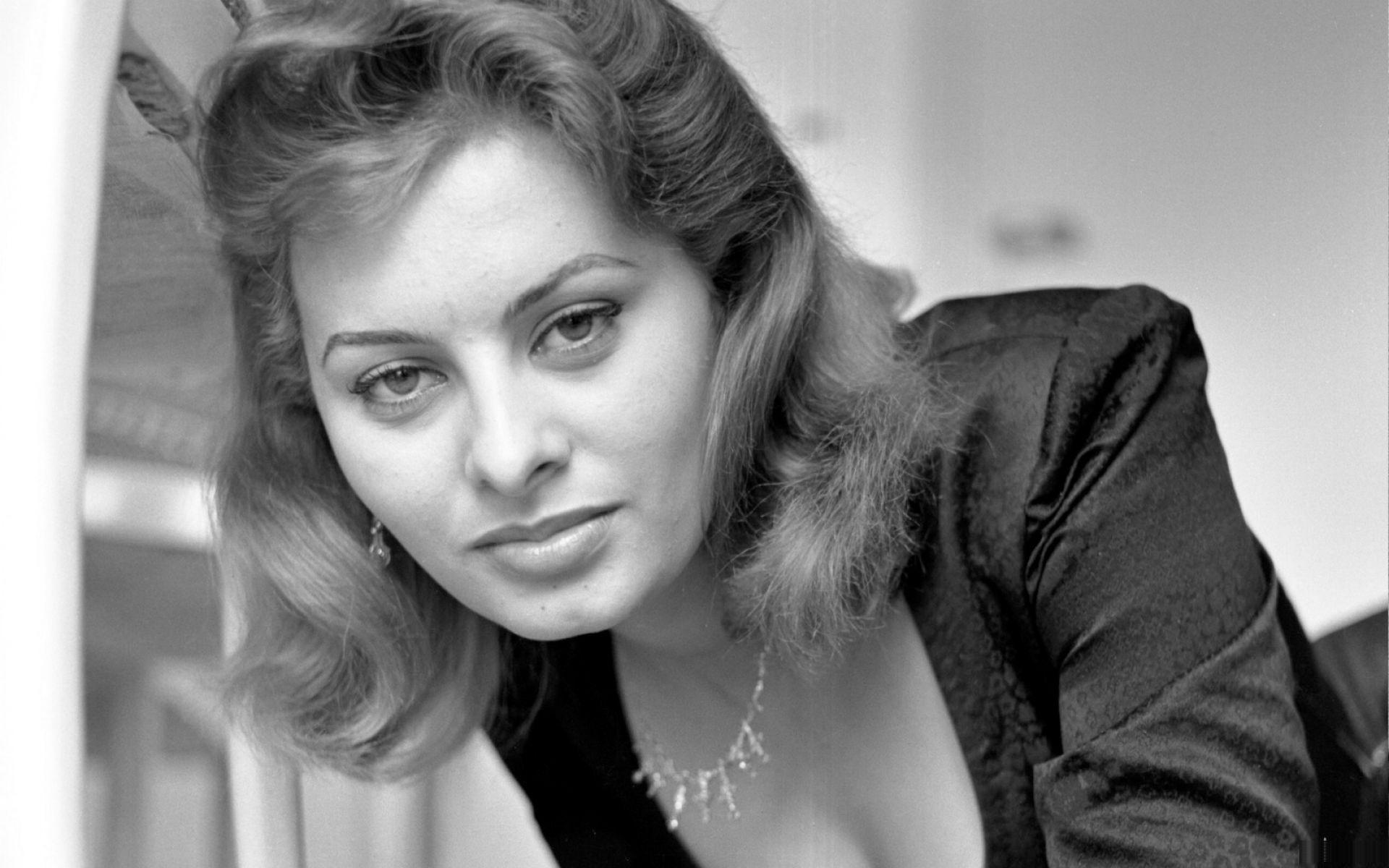 Sophia Loren wallpapers