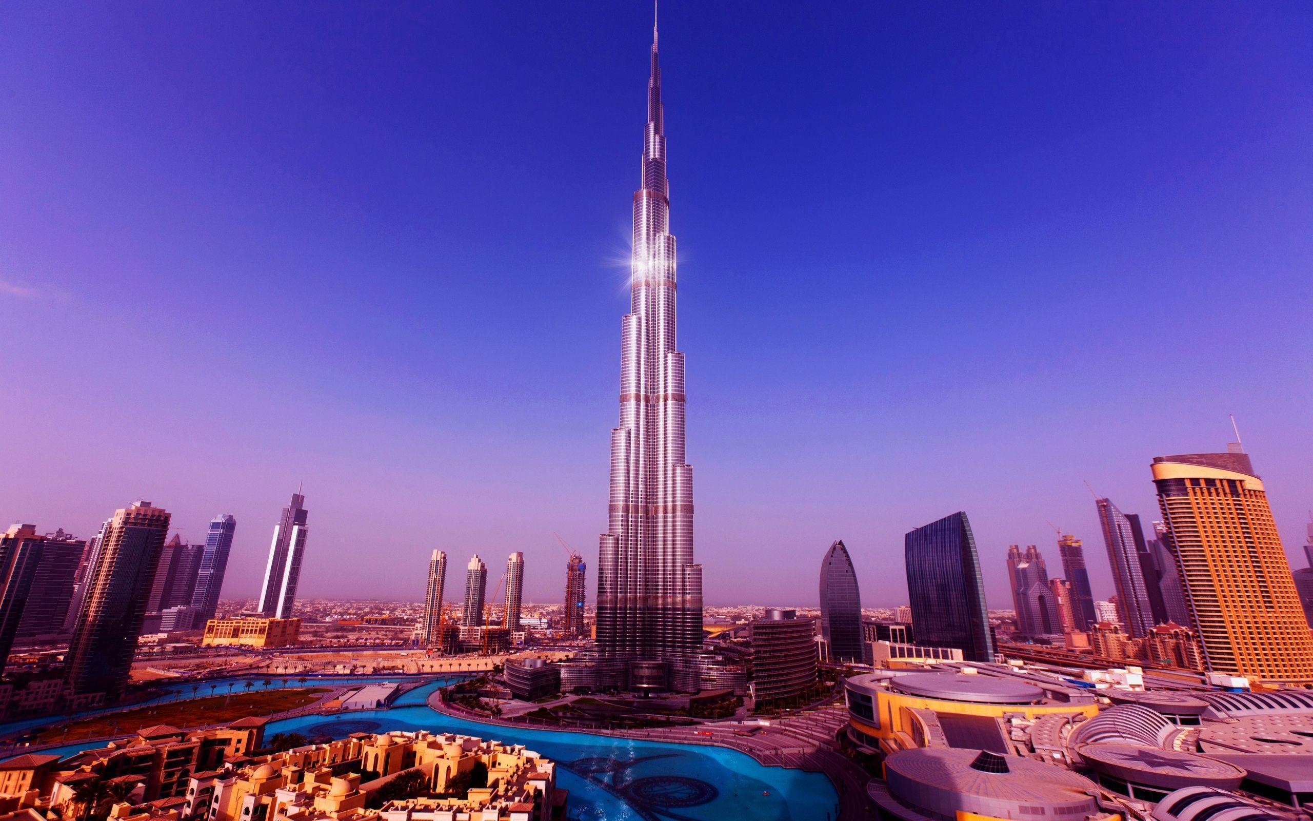 Burj Khalifa Tower, Dubai, United Arab Emirates widescreen