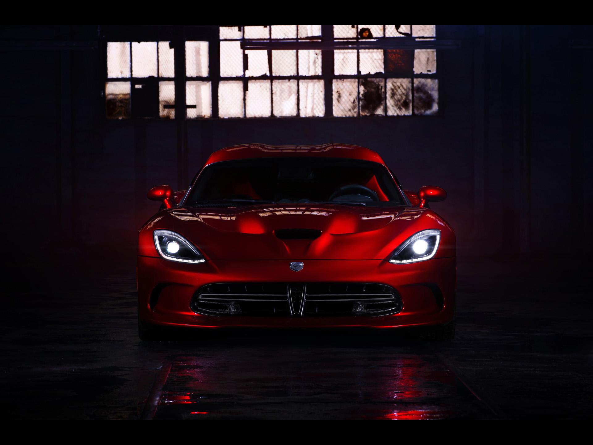 2013 Dodge SRT Viper Static Front wallpapers