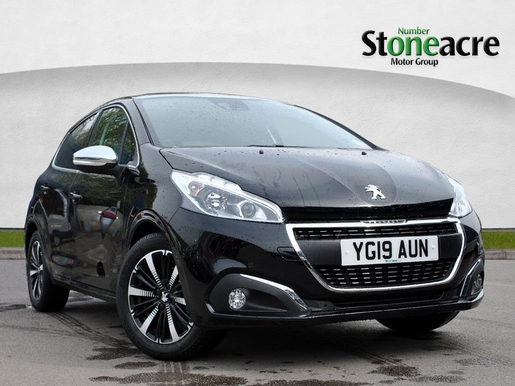 Peugeot 208 1.2 PureTech Tech Edition Hatchback 5dr YG19AUN