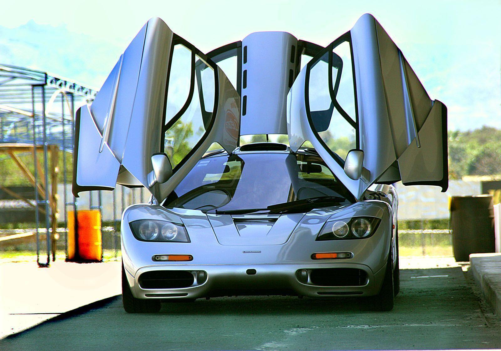 Download mclaren wallpapers mclaren f1 doors open