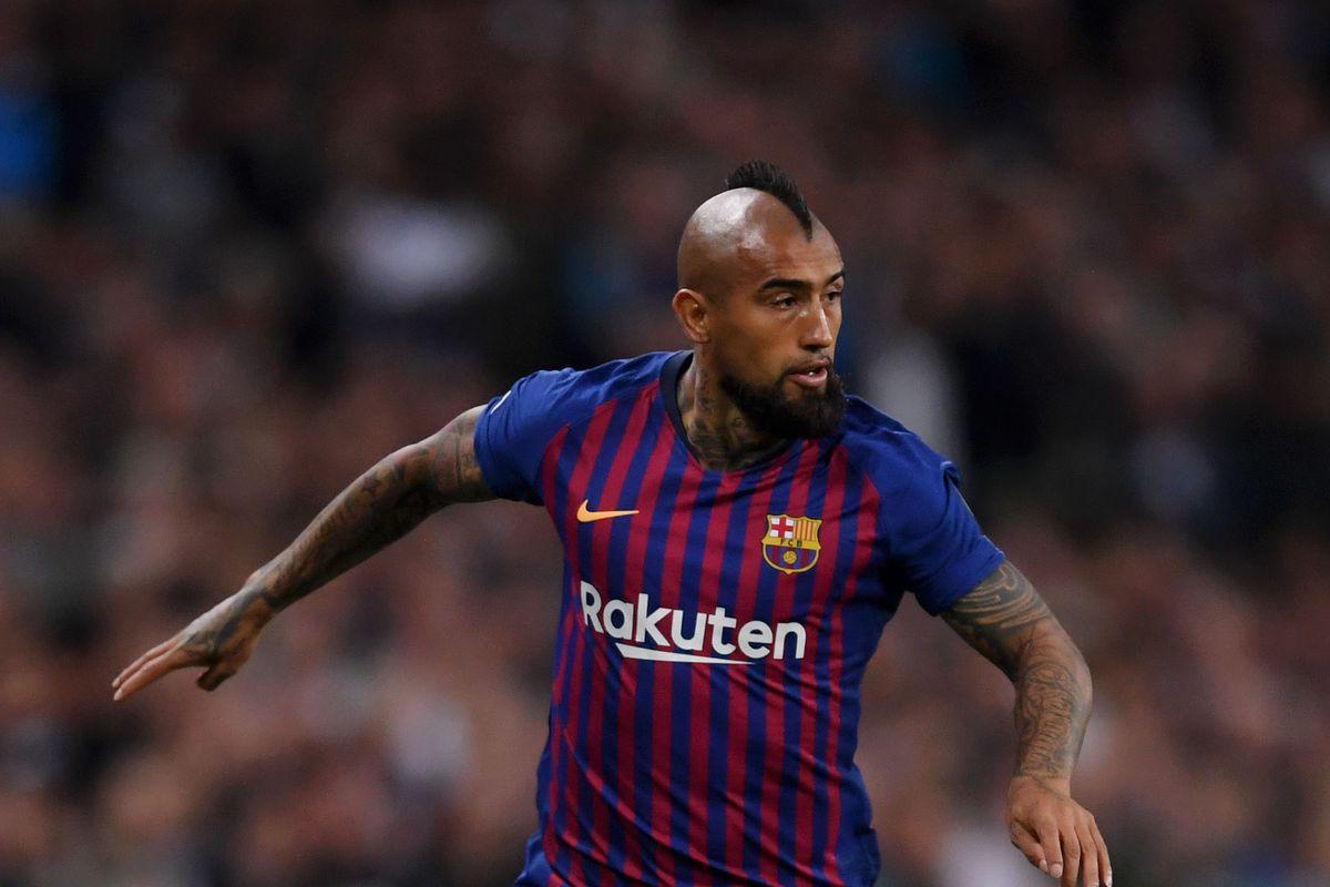 Barcelona midfielder Arturo Vidal says he’d like to play in Mexico