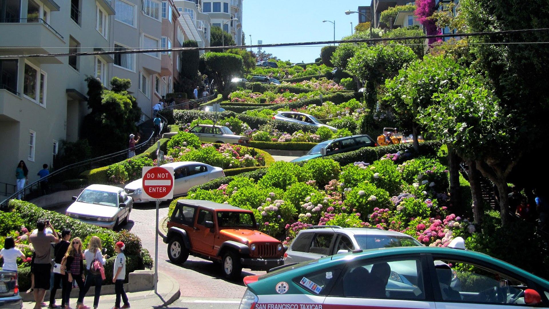 Lombard Street in San Francisco wallpapers and image