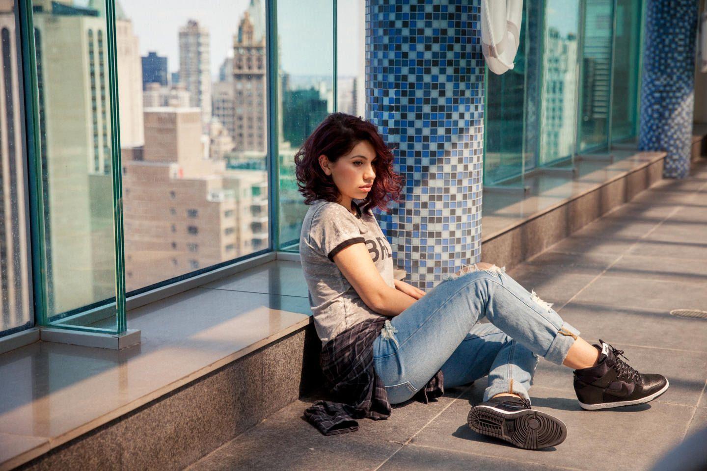 Alessia Cara Wallpapers HD Collection For Free Download