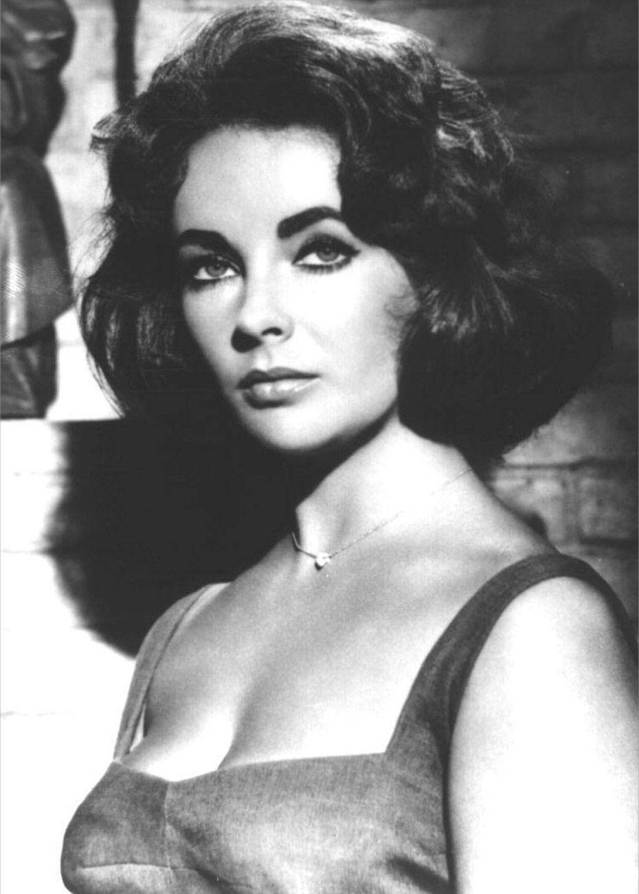 » Elizabeth Taylor Wallpapers