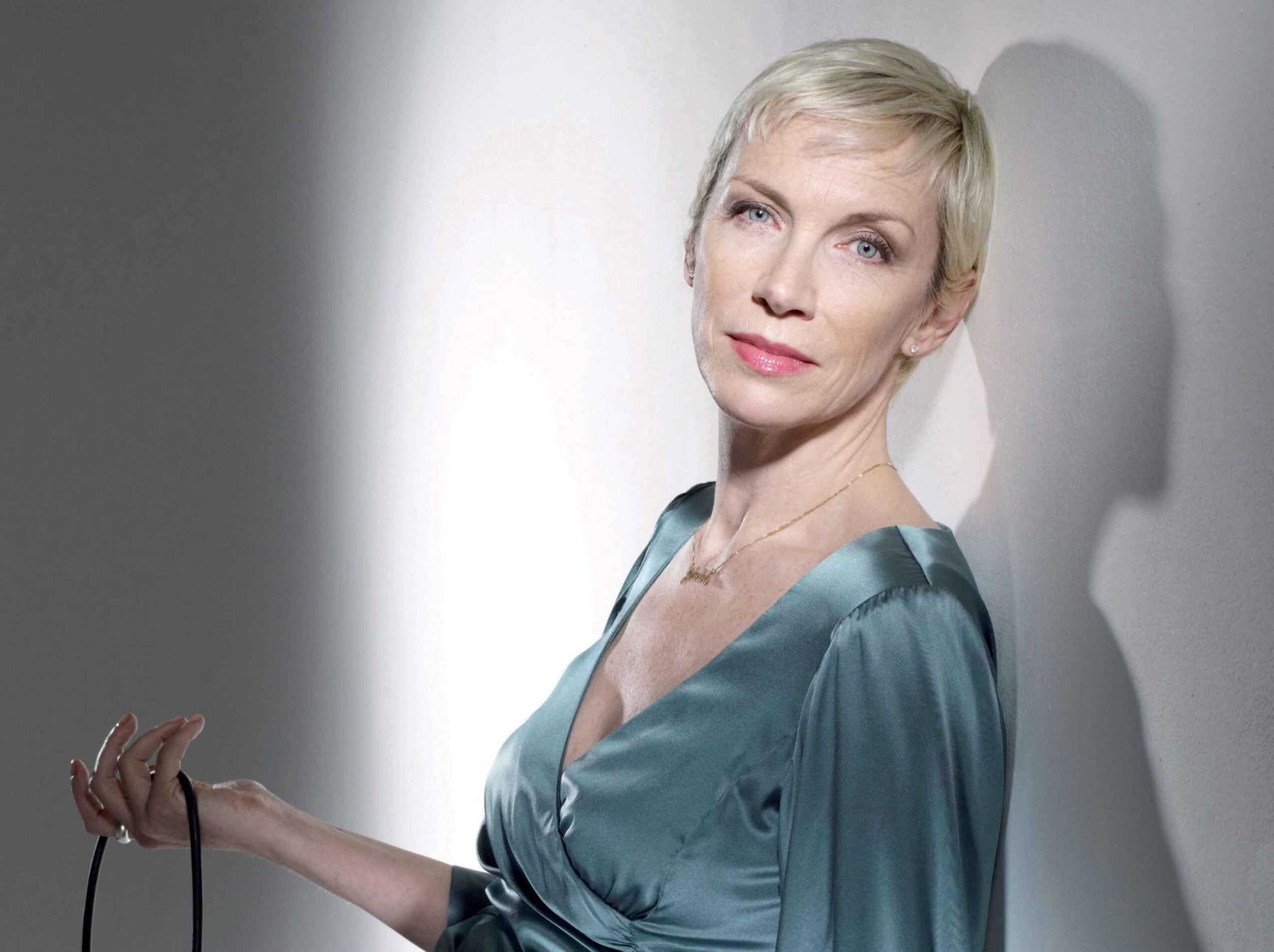 Annie Lennox High Definition Wallpapers