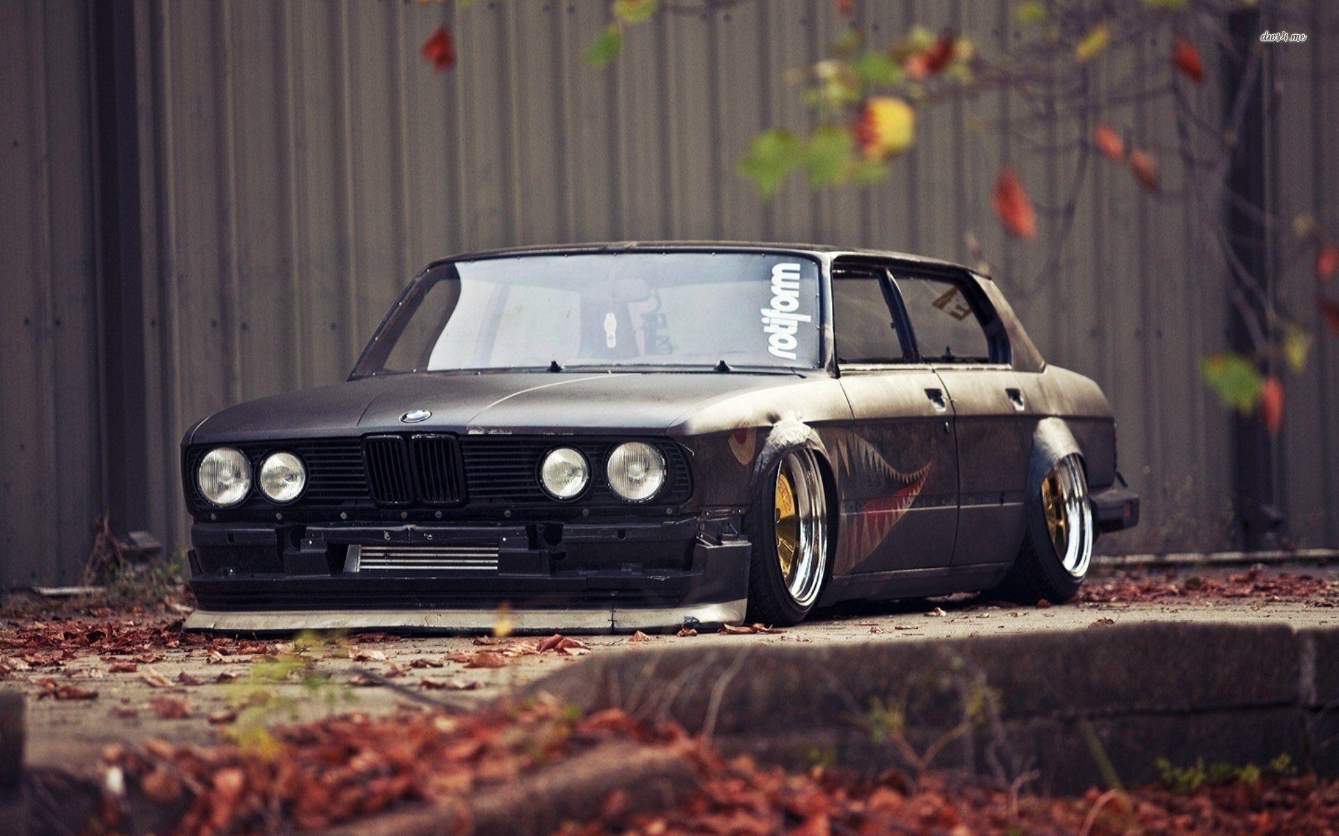 BMW E28