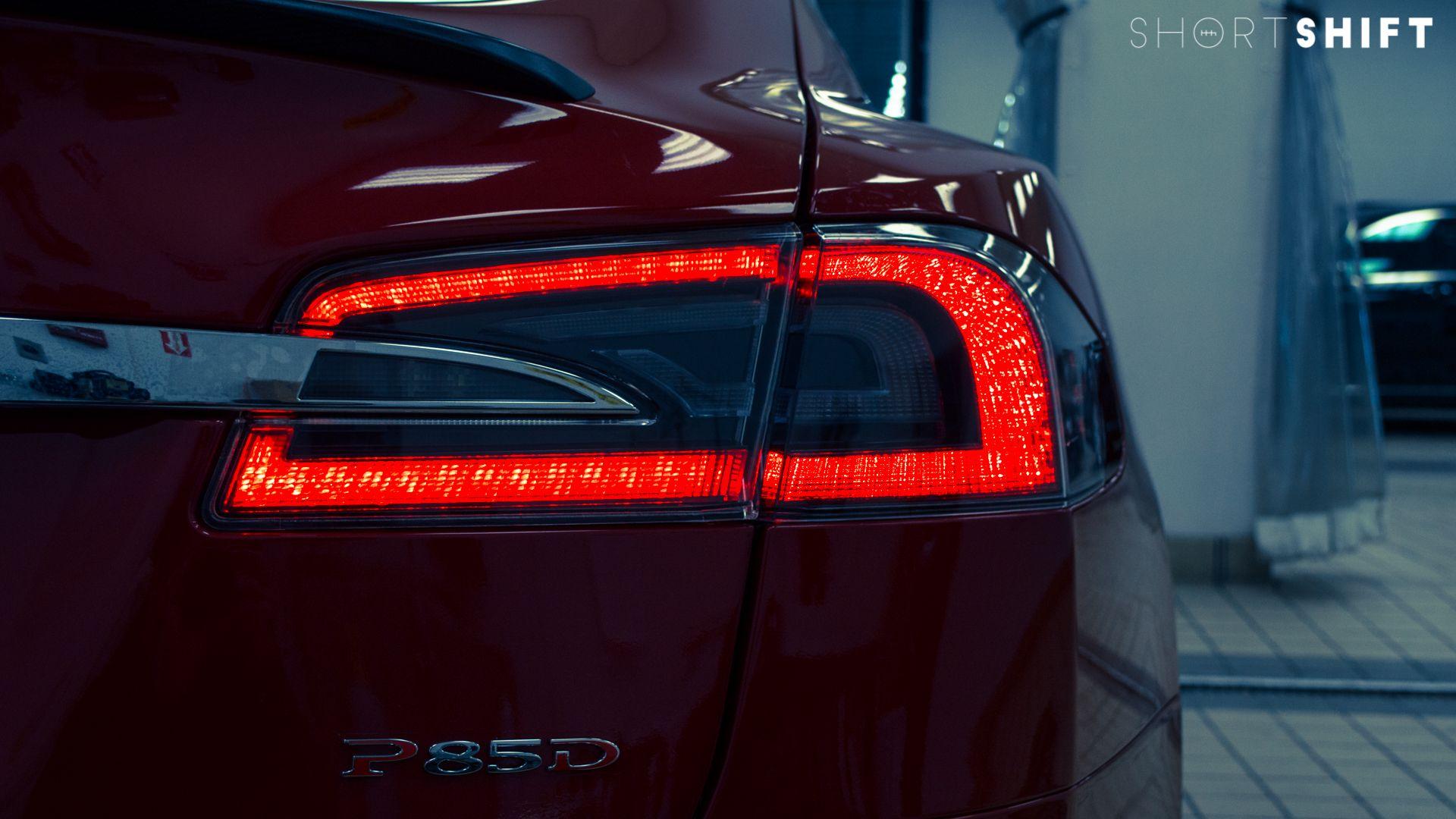 Wallpaper! Tesla Model S P85D