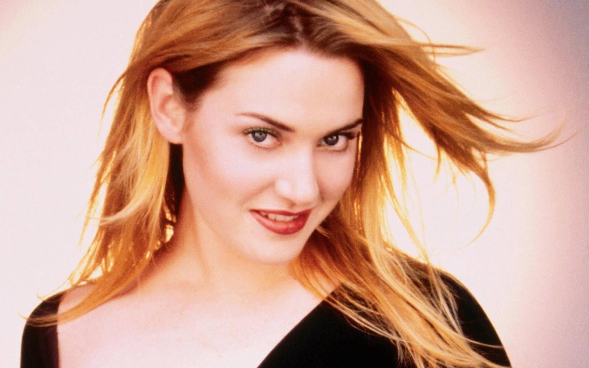 Hot HD Kate Winslet Wallpapers