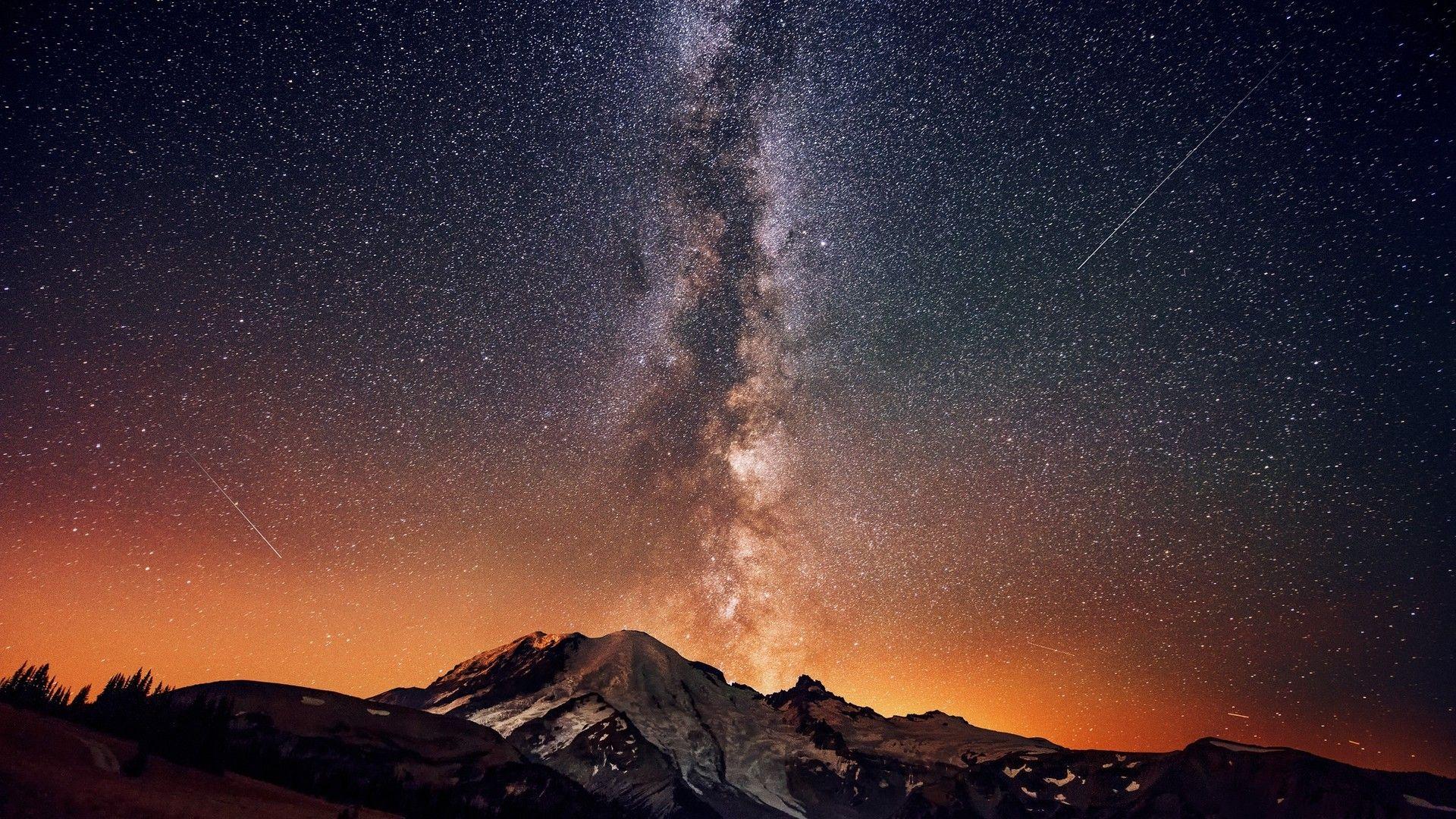 Milky Way above the mountains Wallpapers #