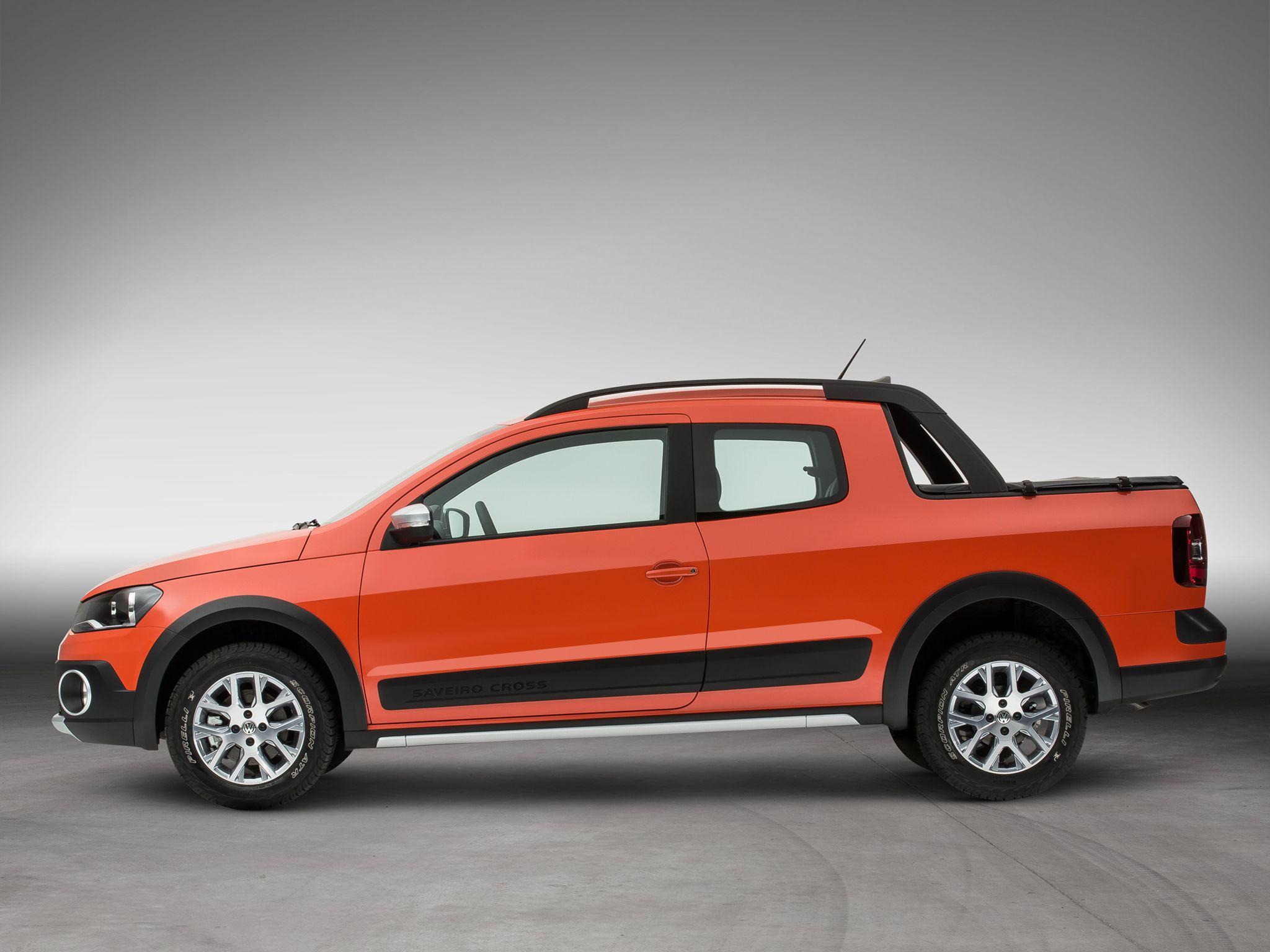 Volkswagen Saveiro Cross CD ‘2014–16