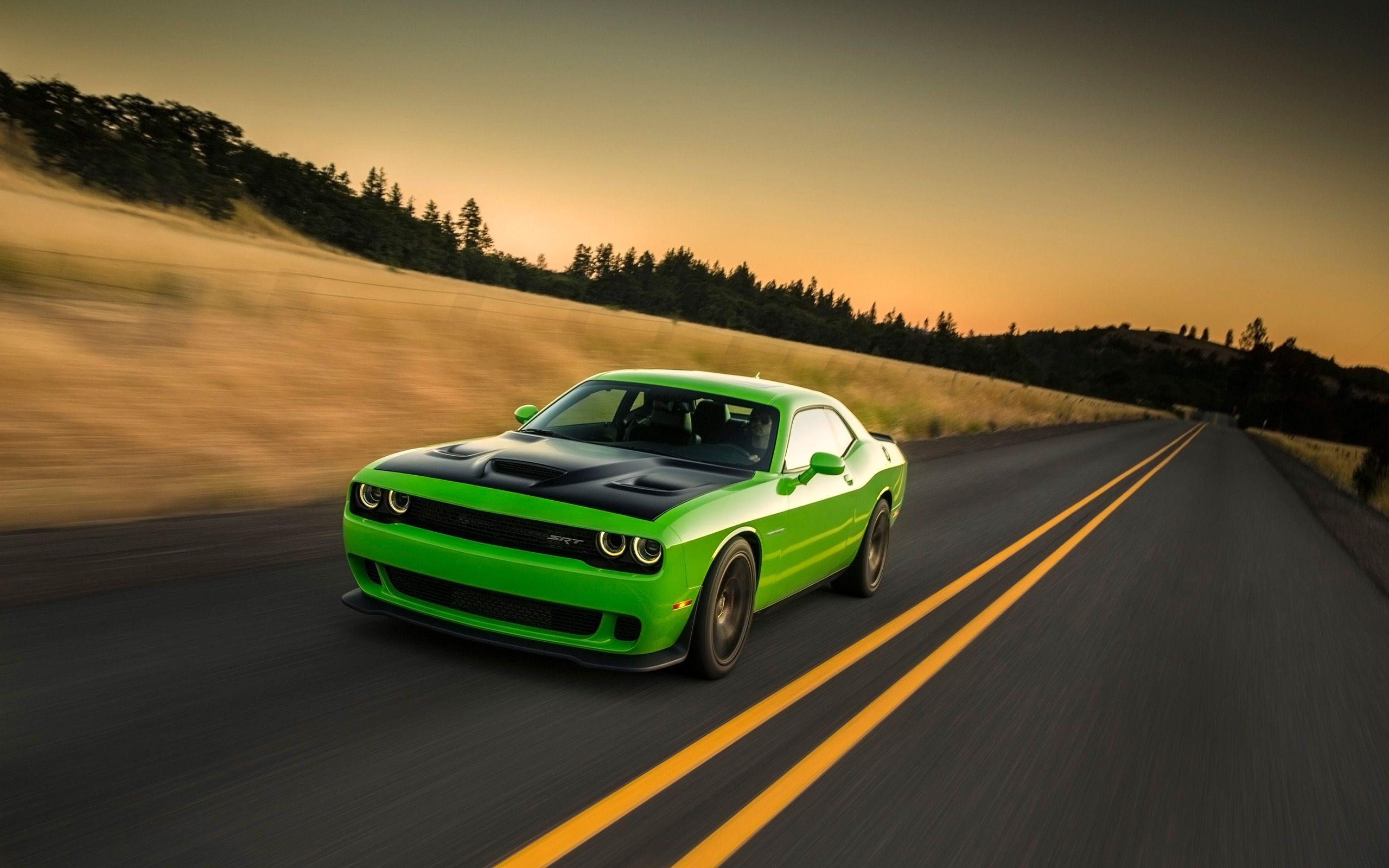 2016 Dodge Challenger SRT