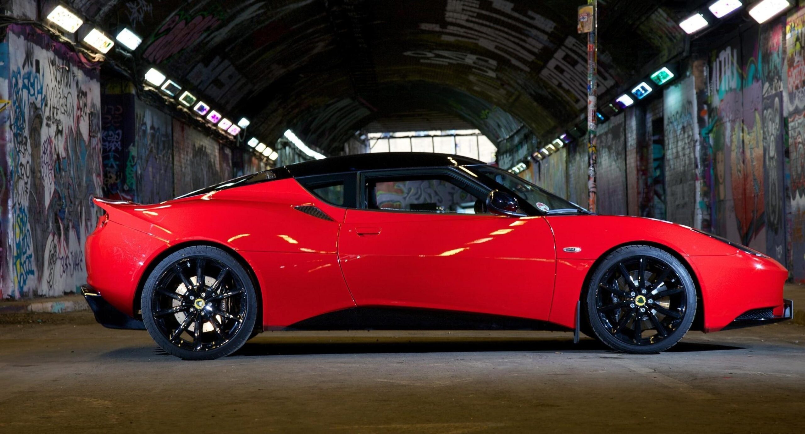 LOTUS EVORA SPORTS RACER DESKTOP WALLPAPERS