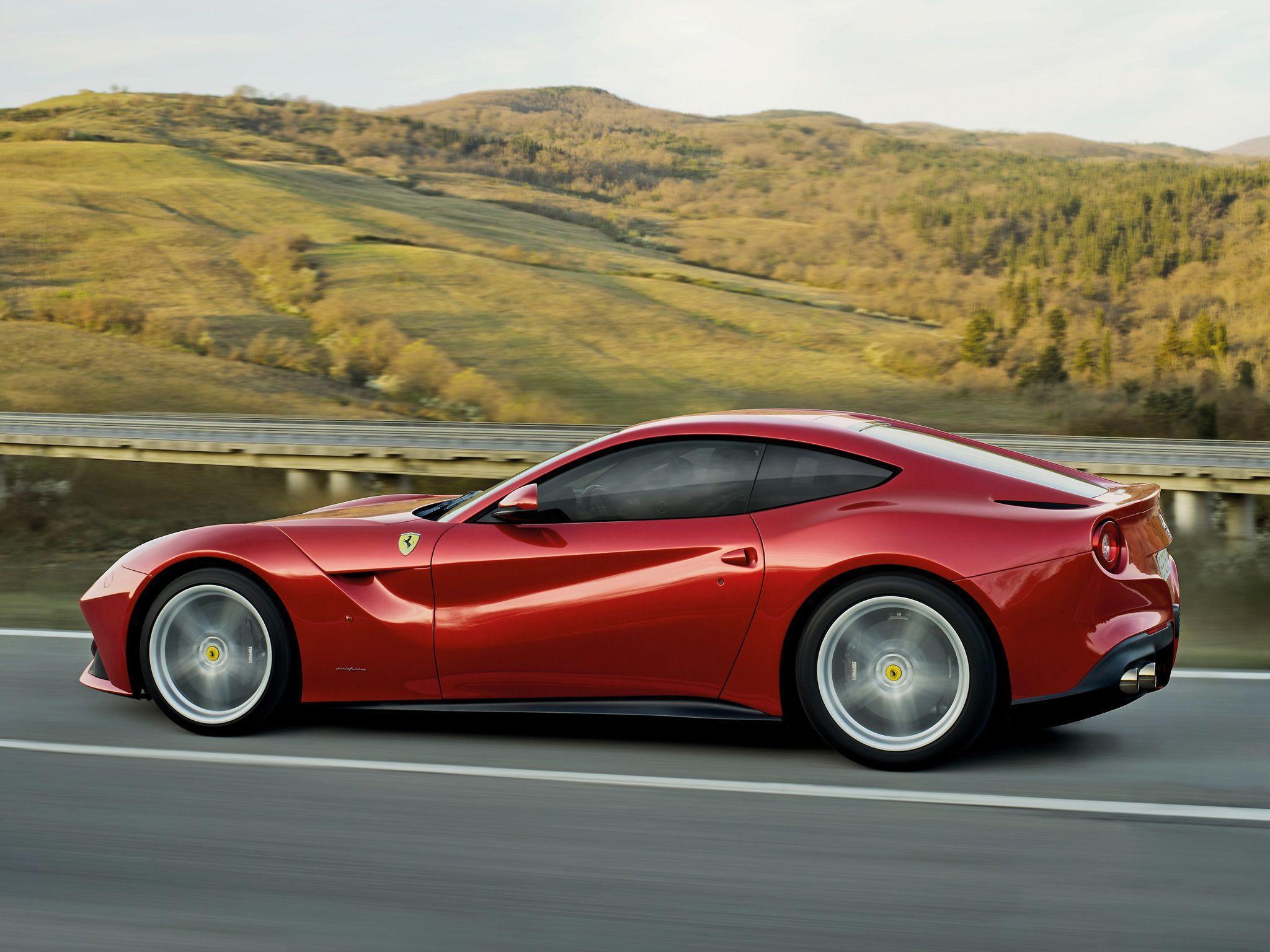 2013 Ferrari F12 Berlinetta wallpapers