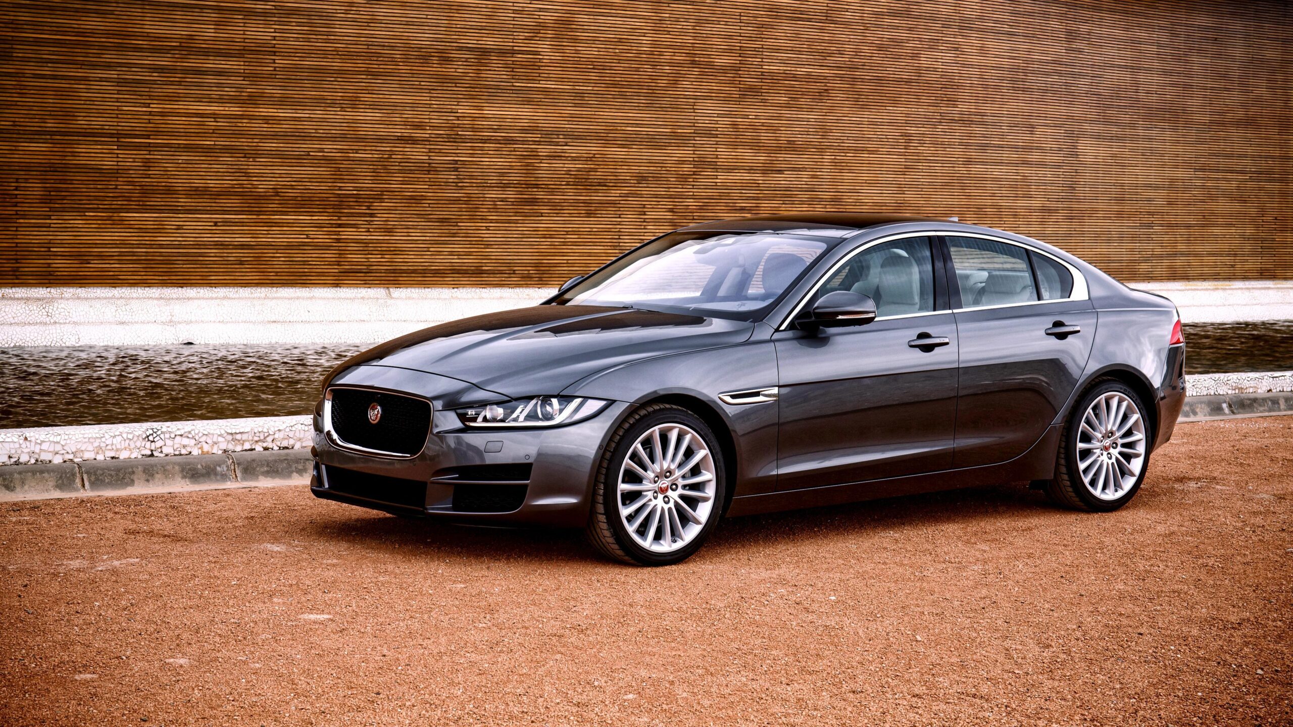 Jaguar XE 4k Ultra HD Wallpapers