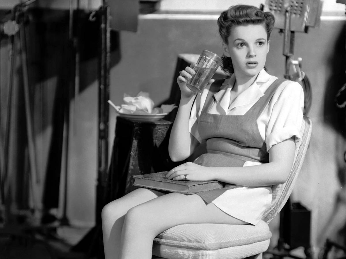 Judy Garland photo 15 of 52 pics, wallpapers