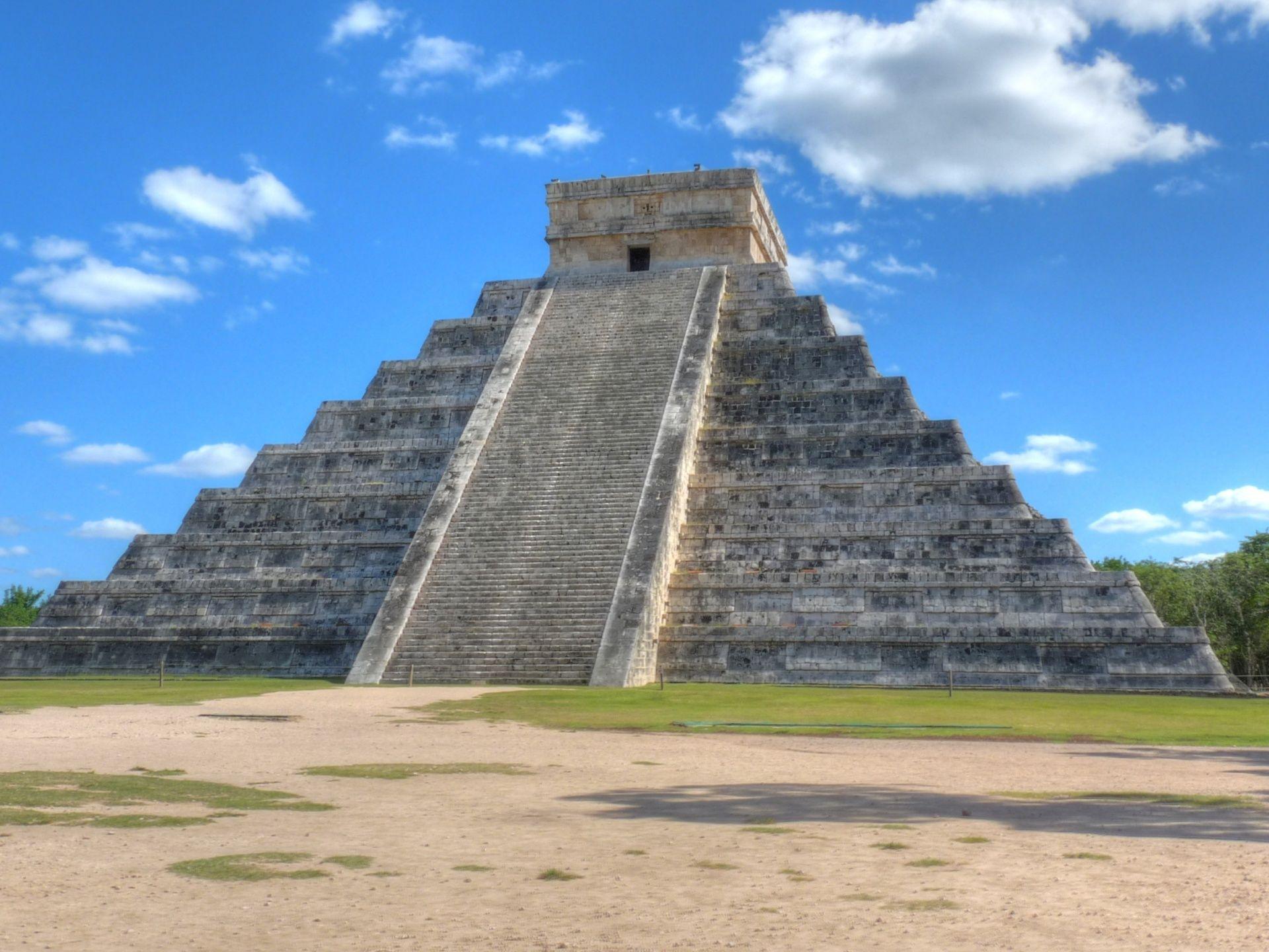 Chichen Itza HD Wallpapers and Backgrounds