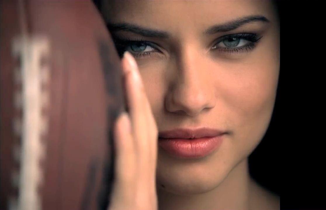 Adriana Lima Wallpapers