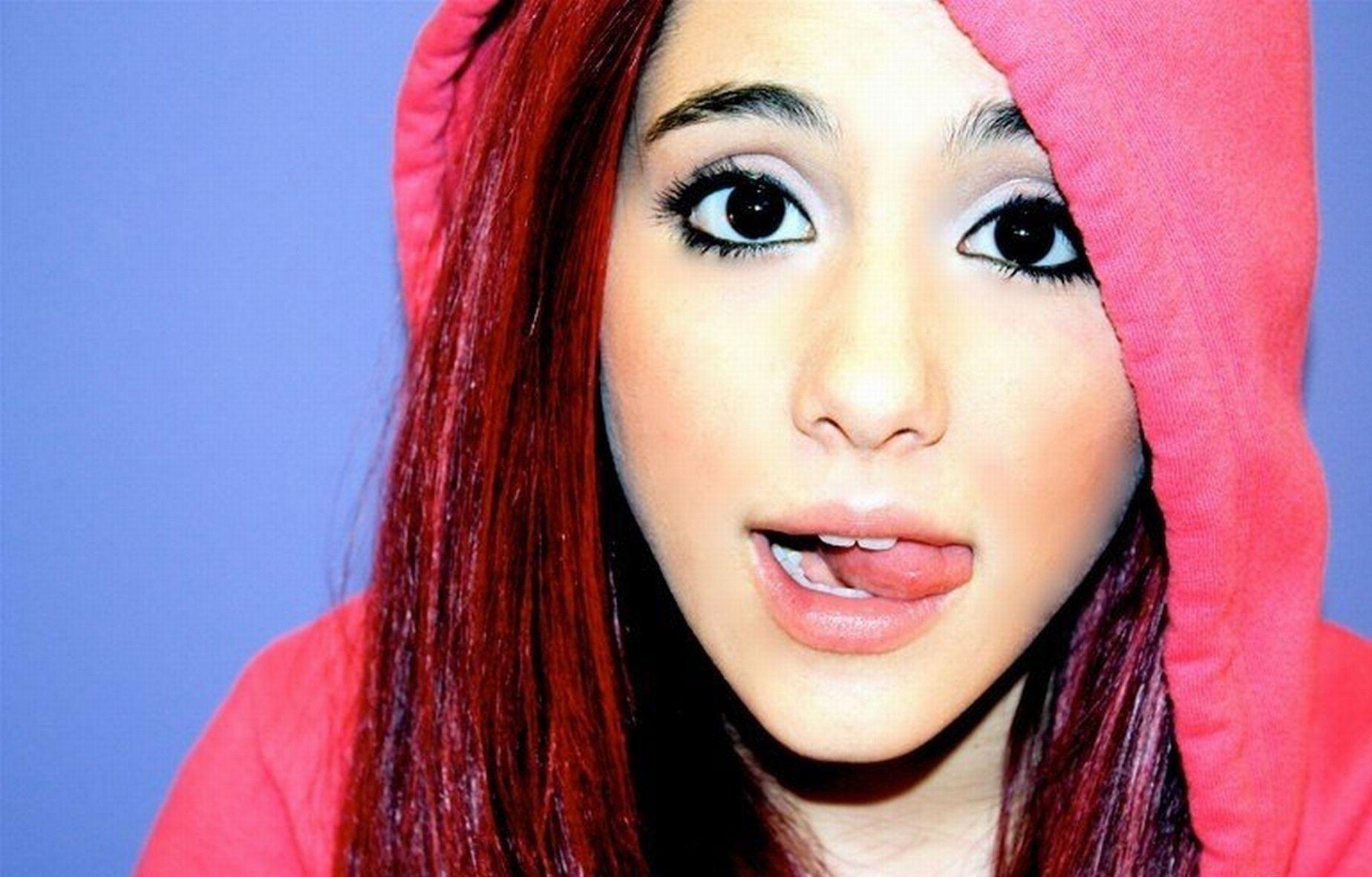 Ariana Grande HD desktop wallpapers download